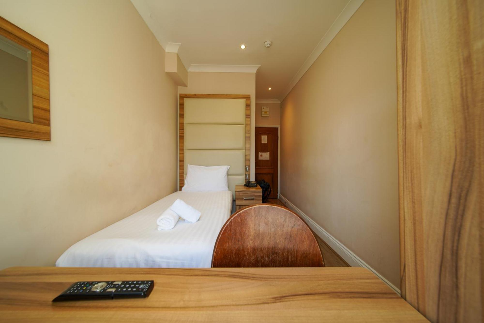 Hotel Royal Eagle London