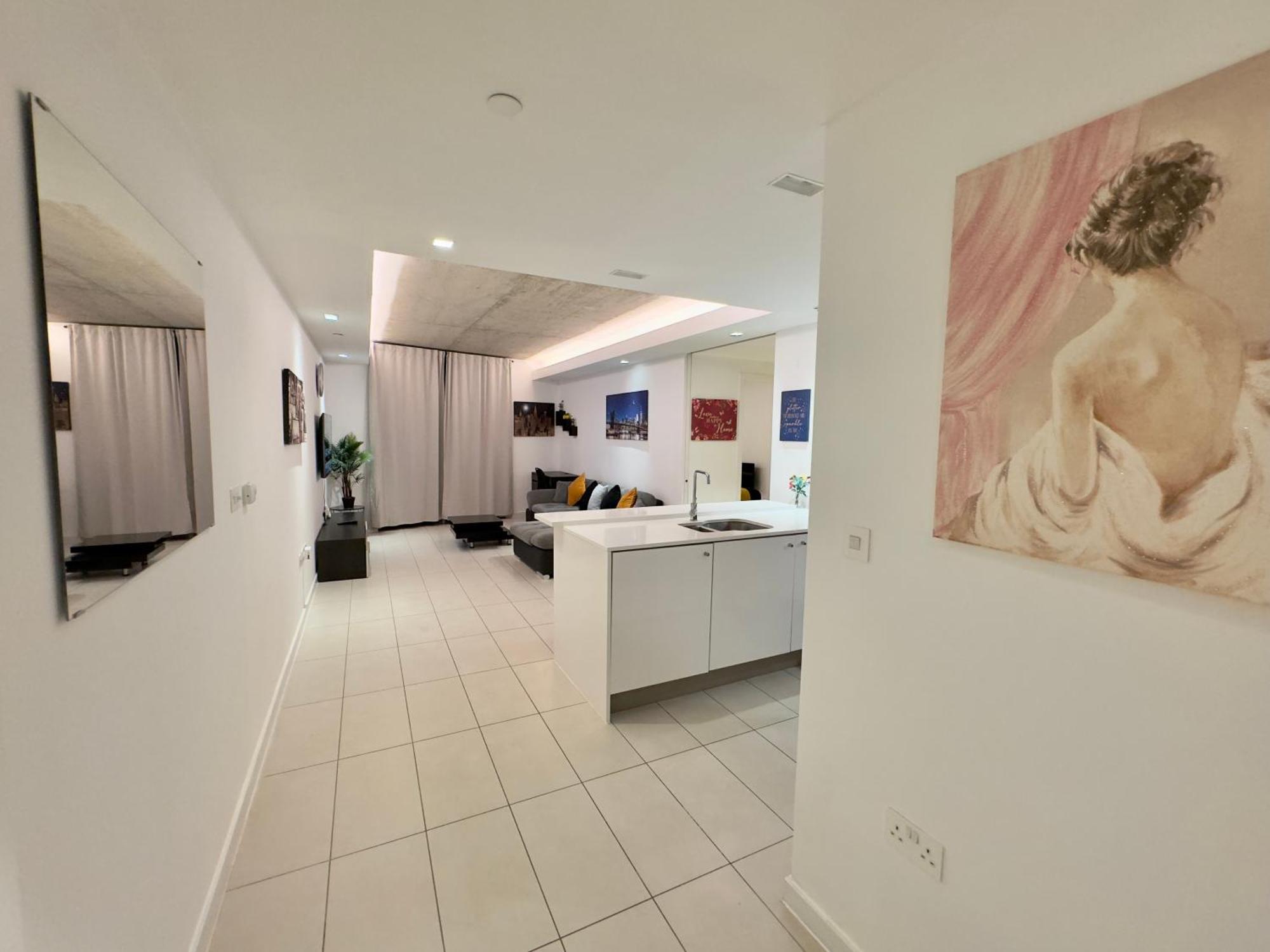 Excel Cosy With Balcony & River View Close To O2 Arena, Cable Car, Hall Apartment