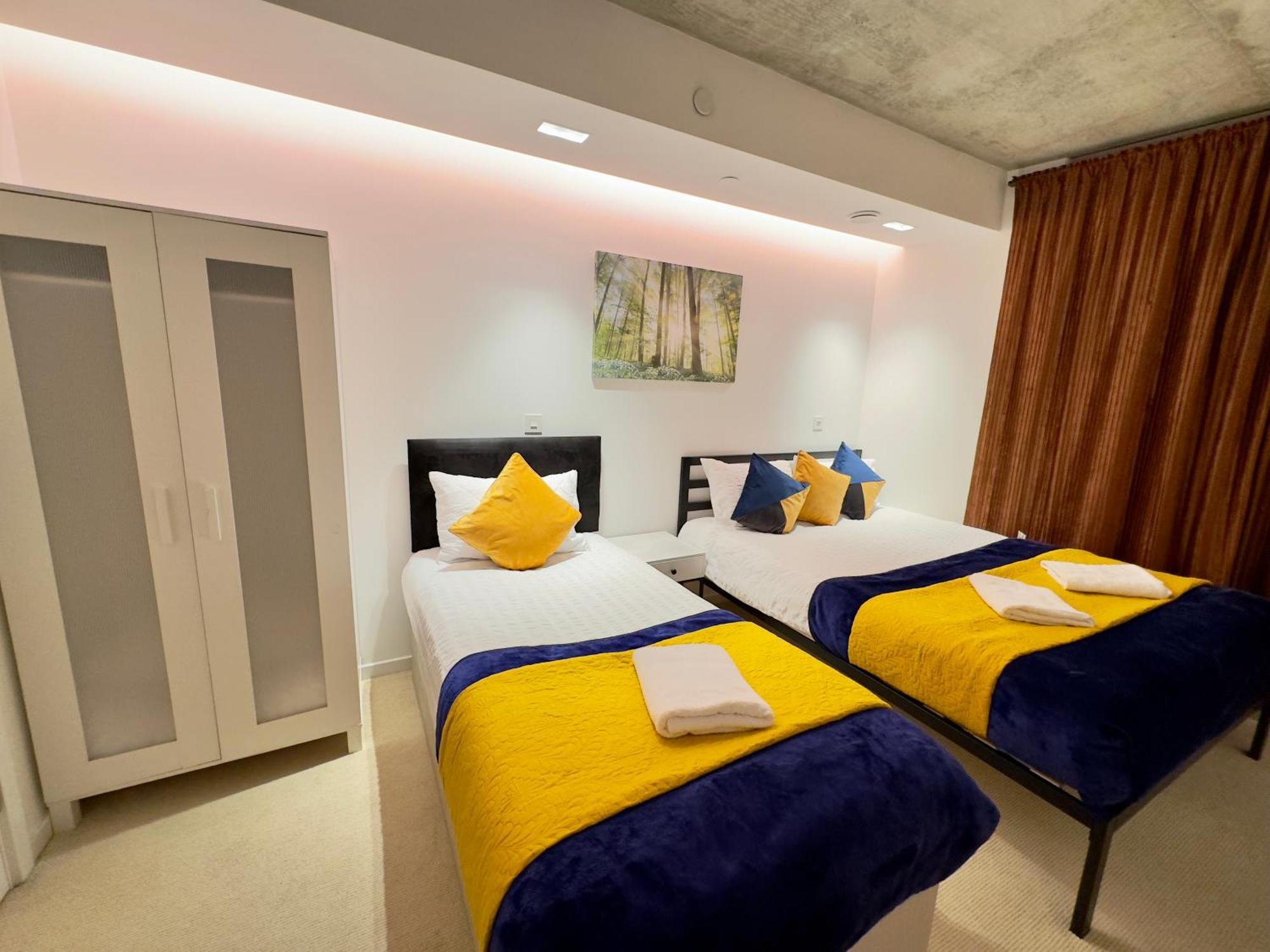 Excel Cosy With Balcony & River View Close To O2 Arena, Cable Car, Hall *