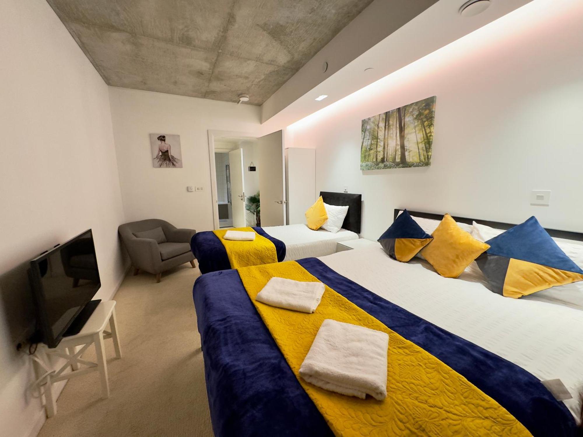 Excel Cosy With Balcony & River View Close To O2 Arena, Cable Car, Hall * London
