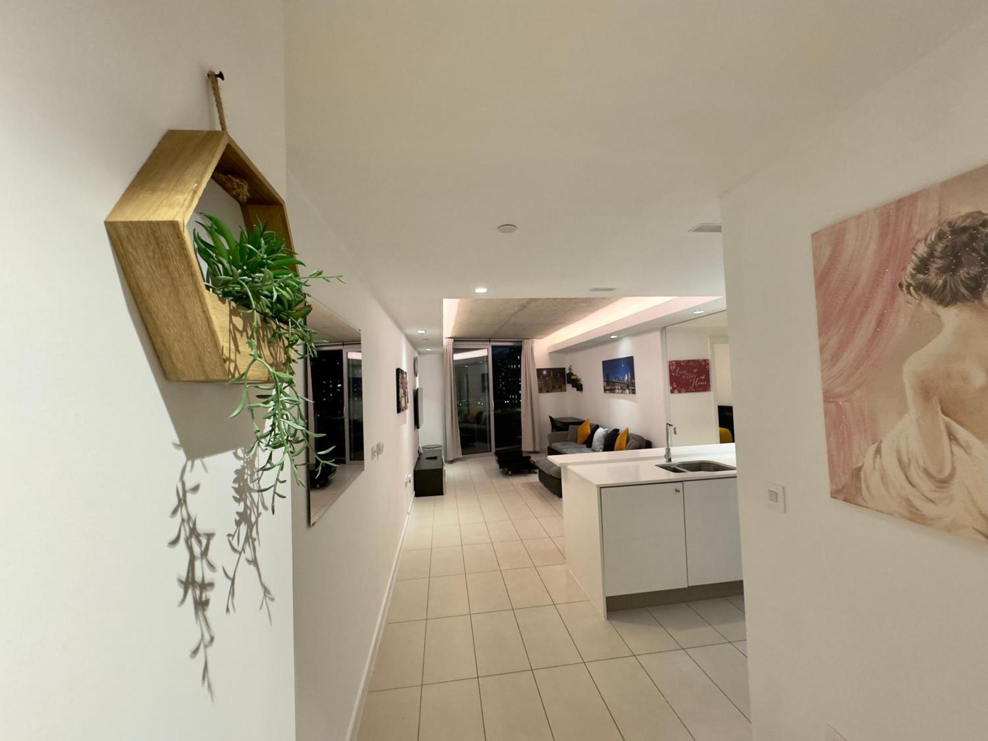 Apartment Excel Cosy With Balcony & River View Close To O2 Arena, Cable Car, Hall *