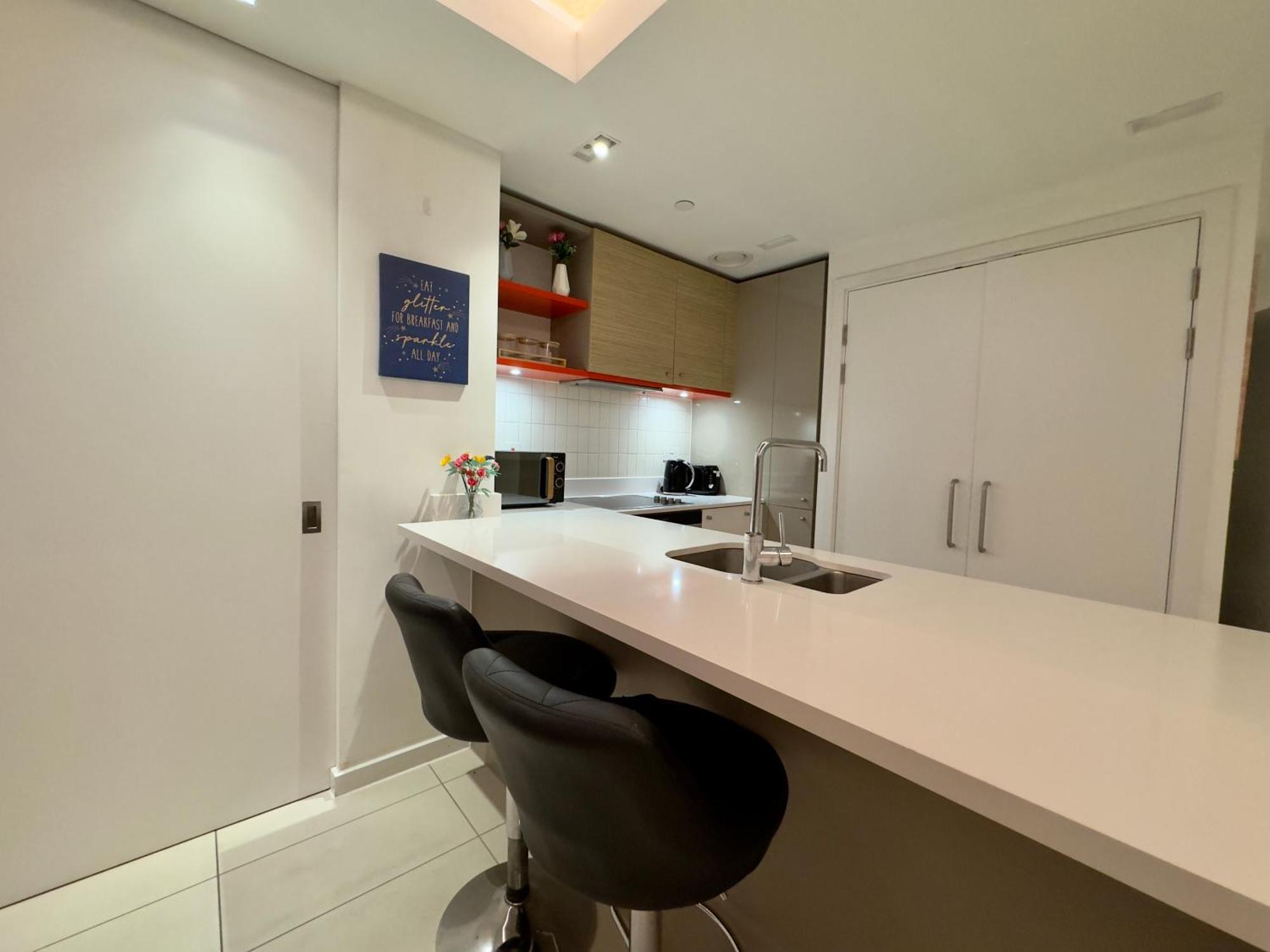 Excel Cosy With Balcony & River View Close To O2 Arena, Cable Car, Hall * London