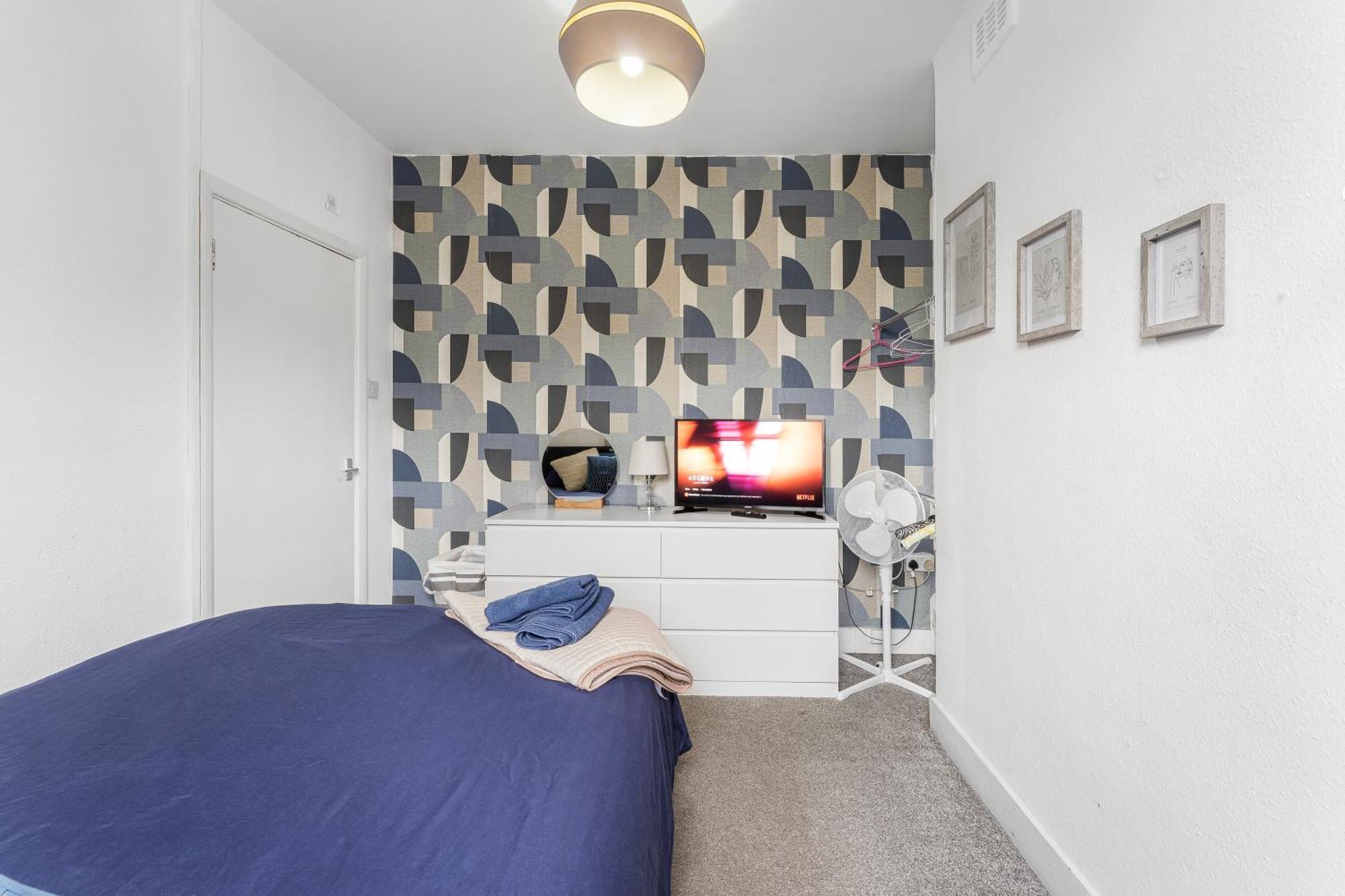 Spacious One Bedroom Private Flat In Brixton +wifi * Londres