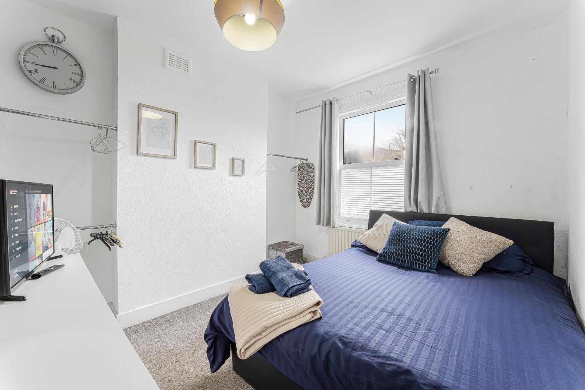 Spacious One Bedroom Private Flat In Brixton +wifi Londres