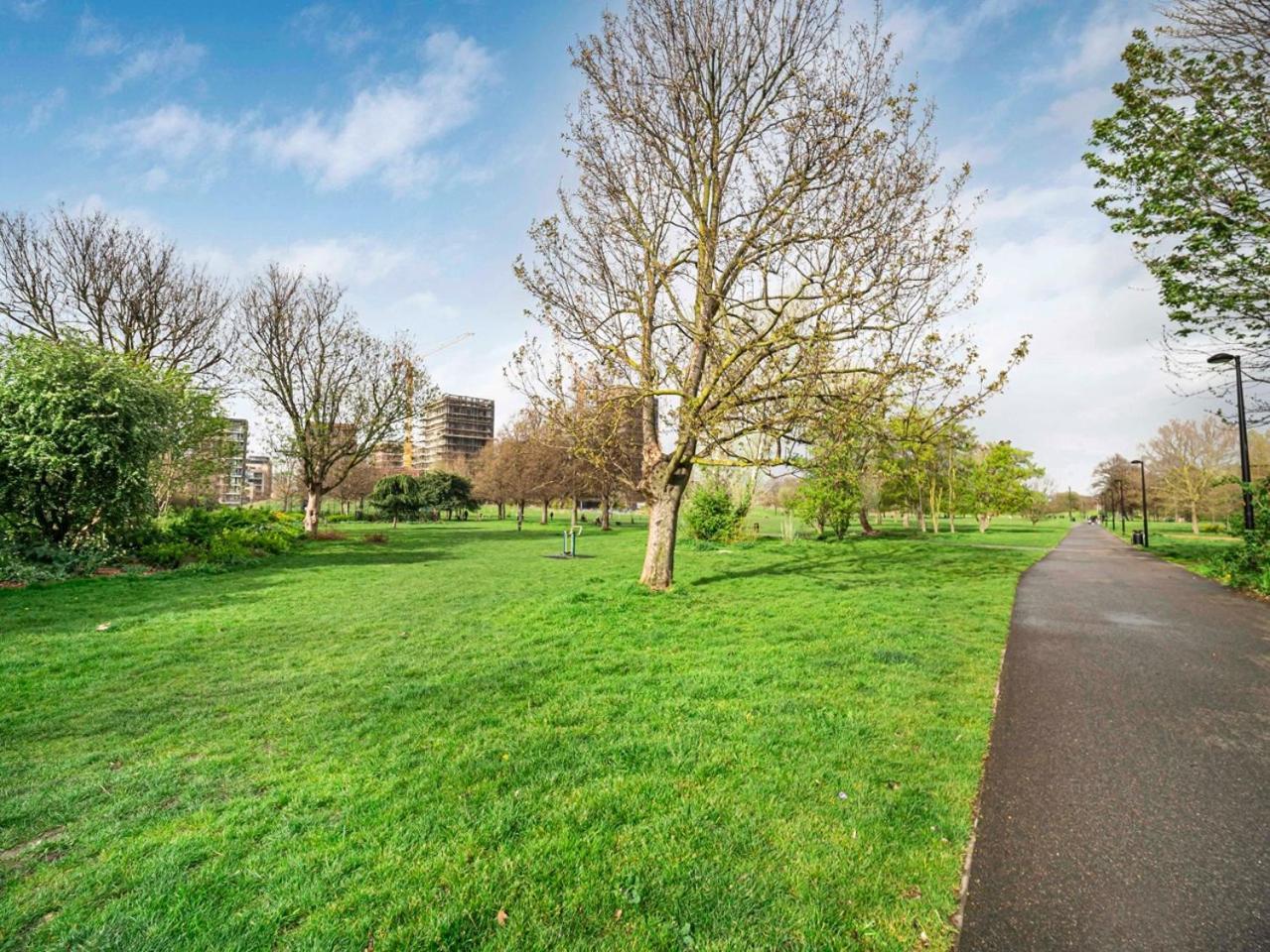 1 Bedroom Camberwell - Perfect For Long