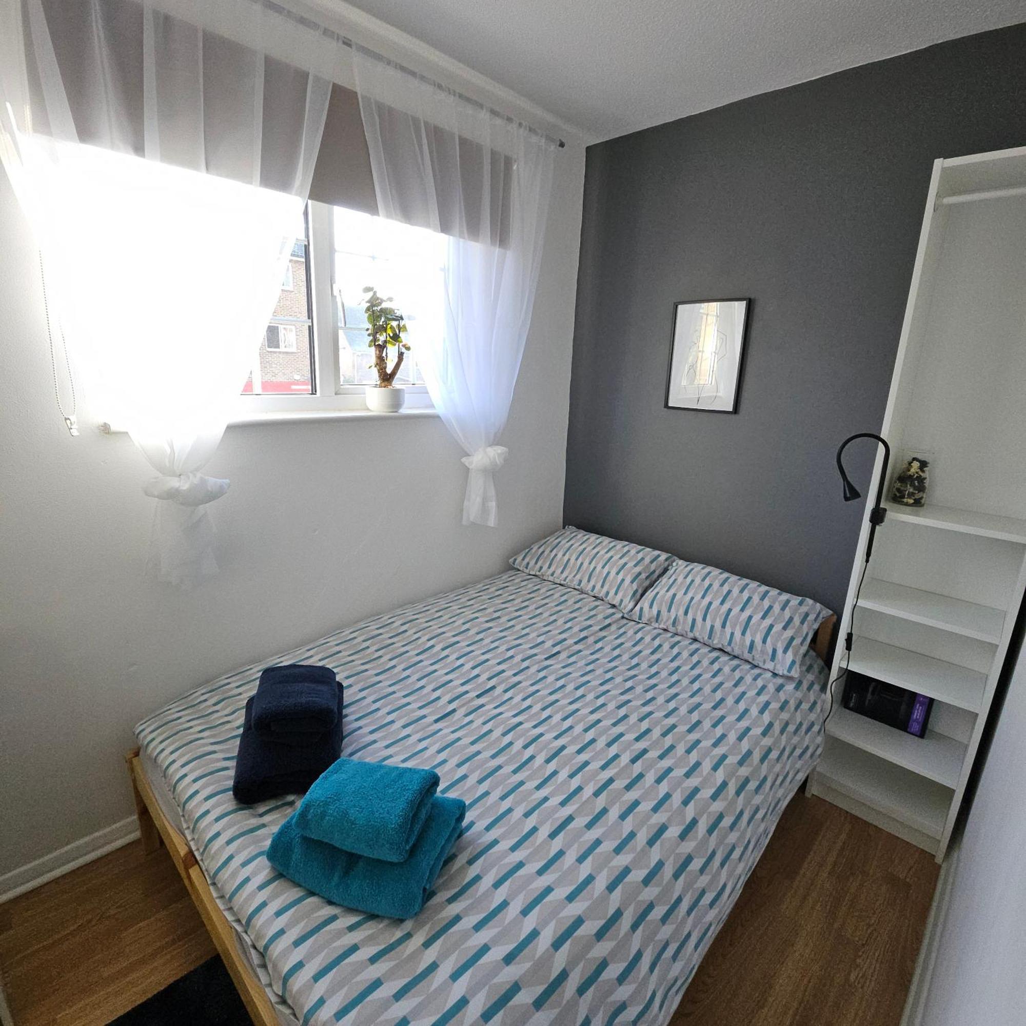 Modern Spacious 10 Minutes From Eye * London