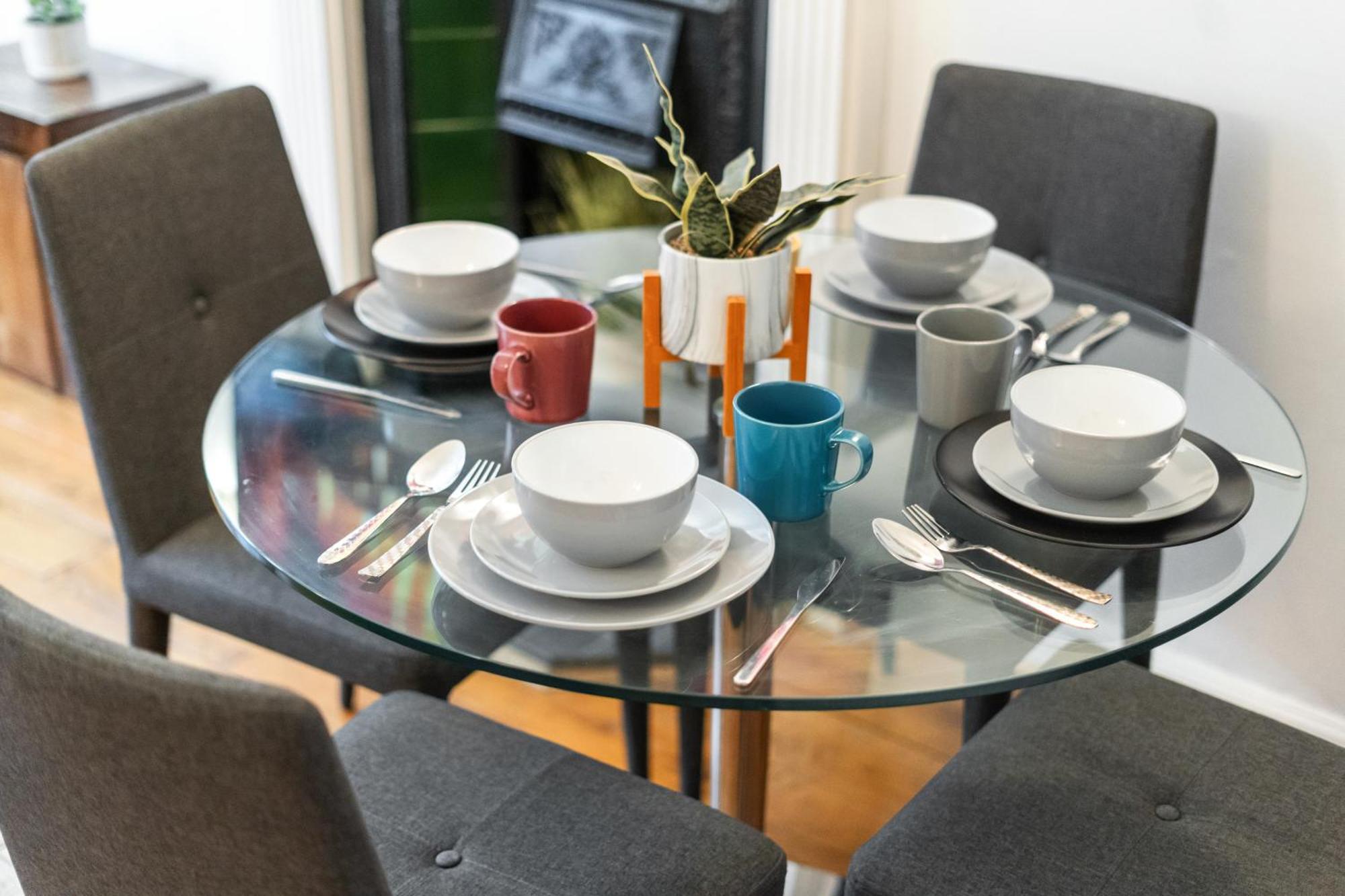 Old Elegant 2-bedroom On Marylebone High Street * Londres