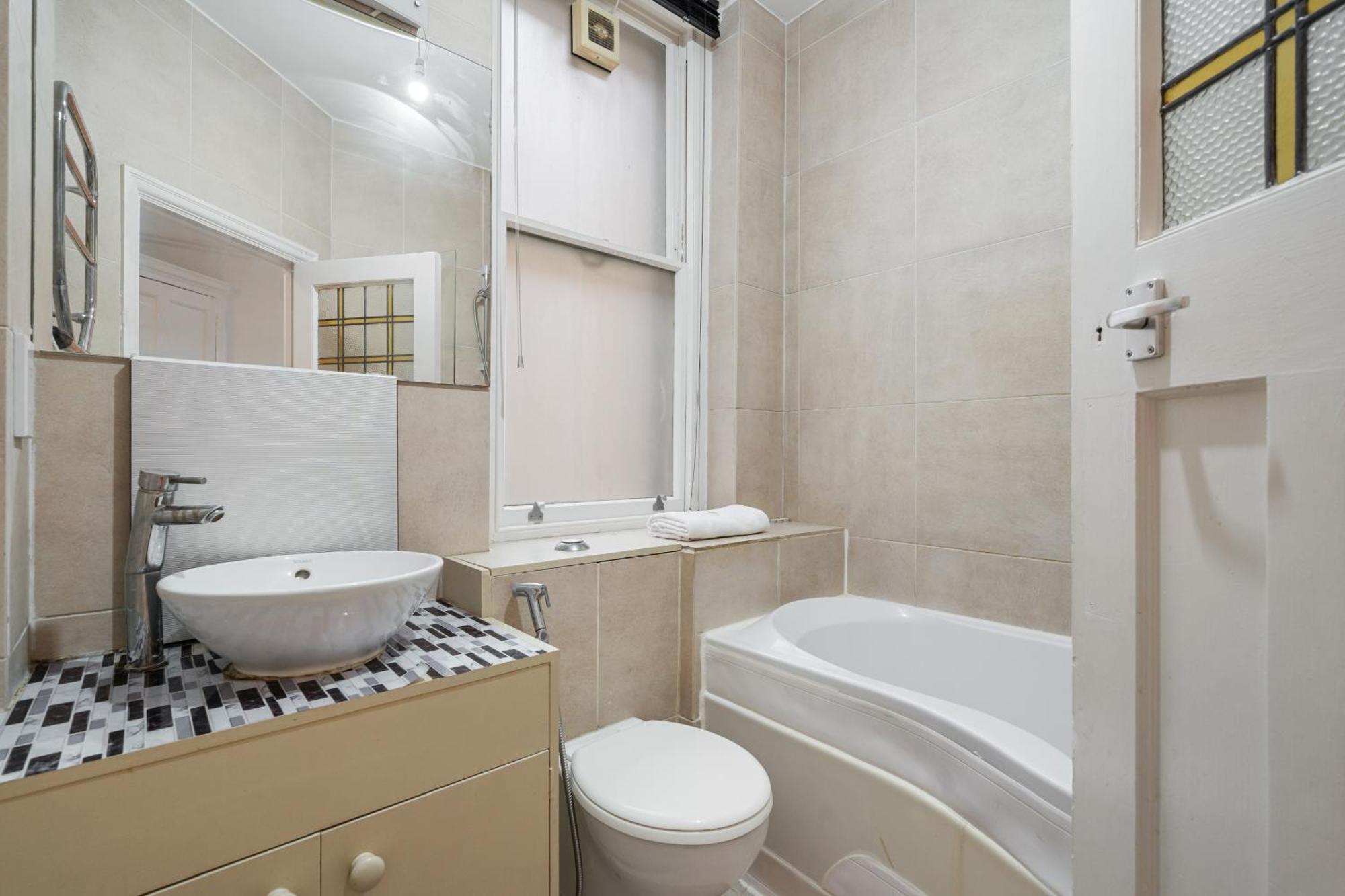 Old Elegant 2-bedroom On Marylebone High Street Londres