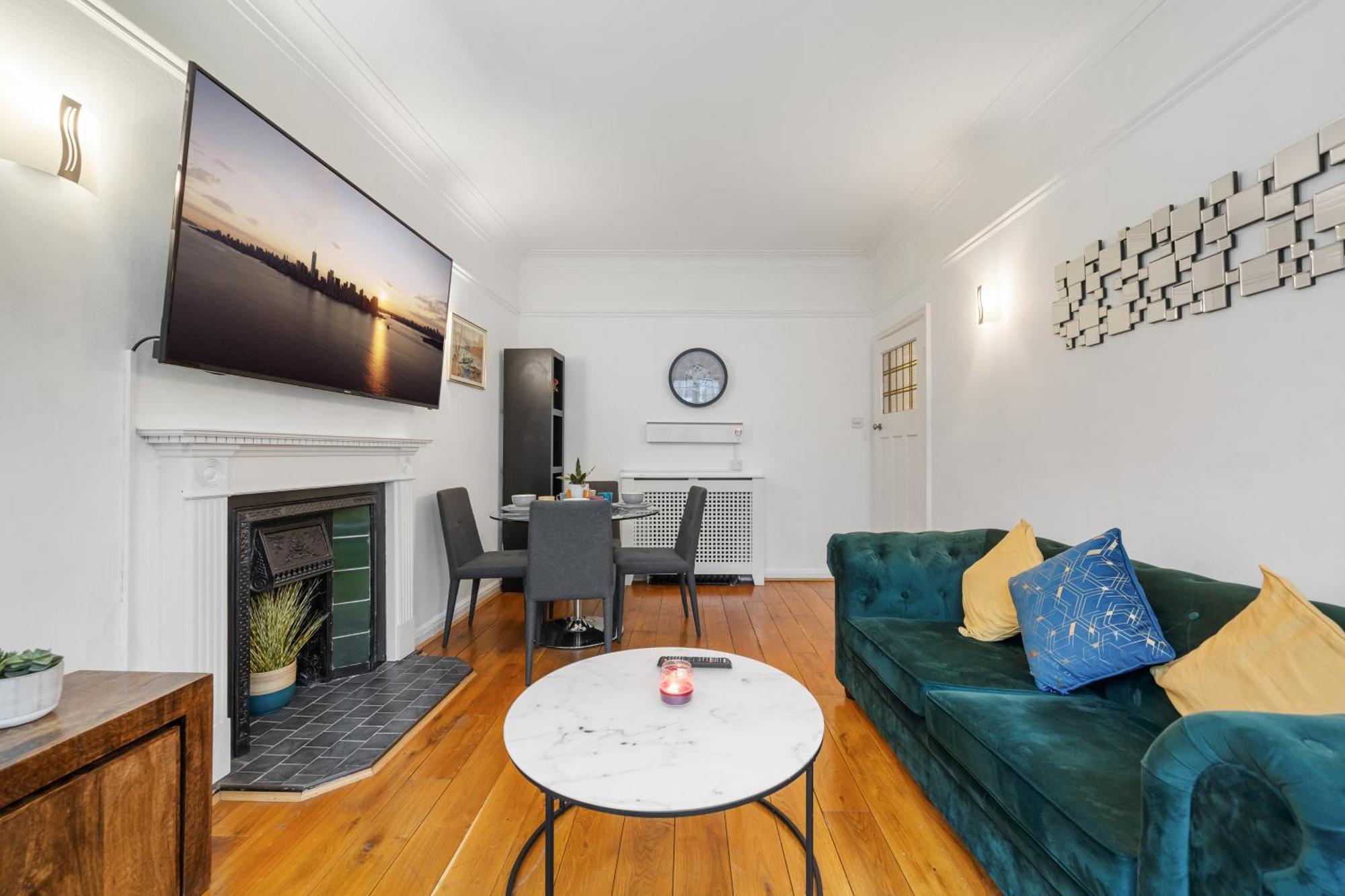 Old Elegant 2-bedroom On Marylebone High Street Apartamento Londres