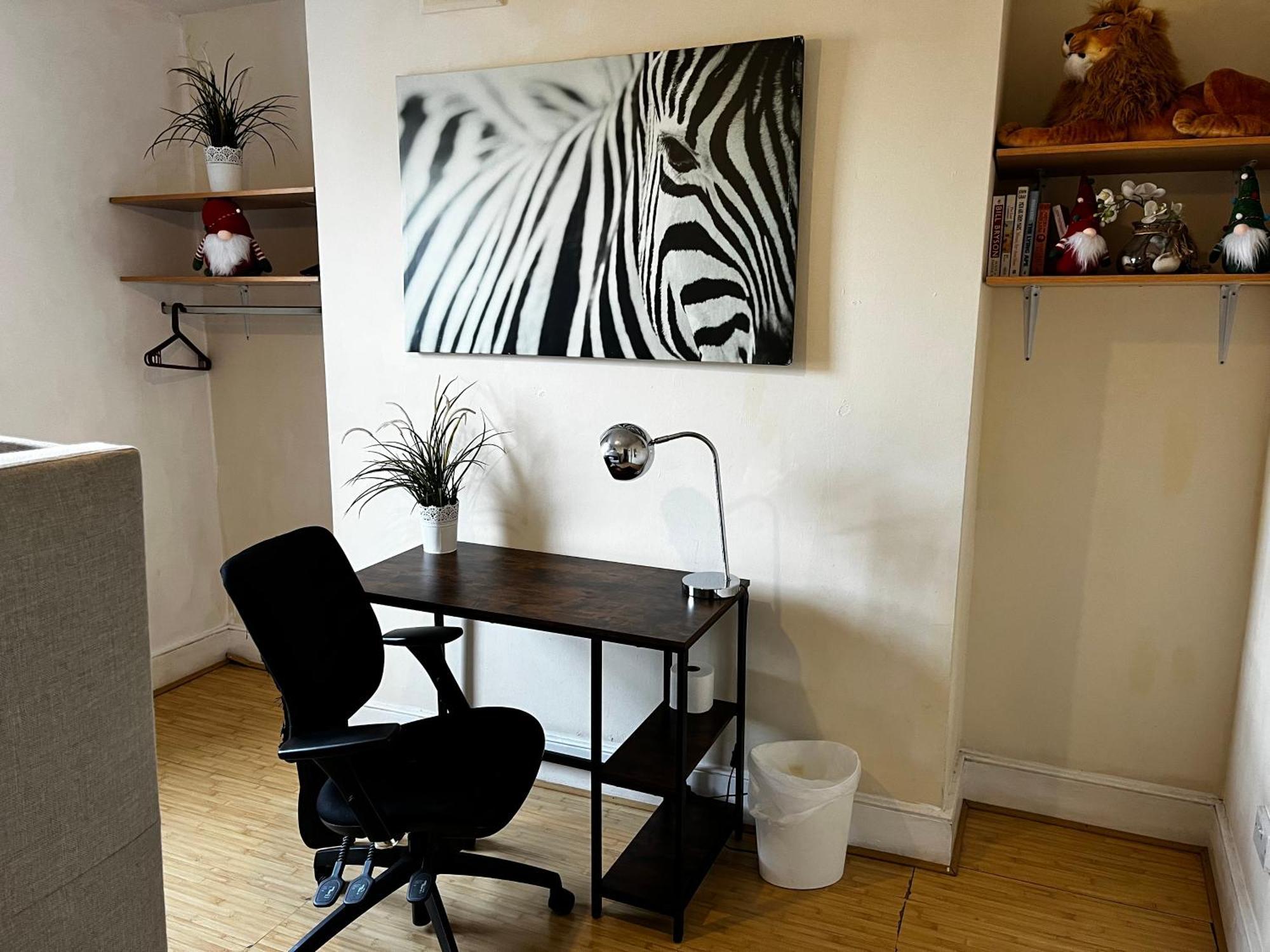 Keysan House 5 2* London