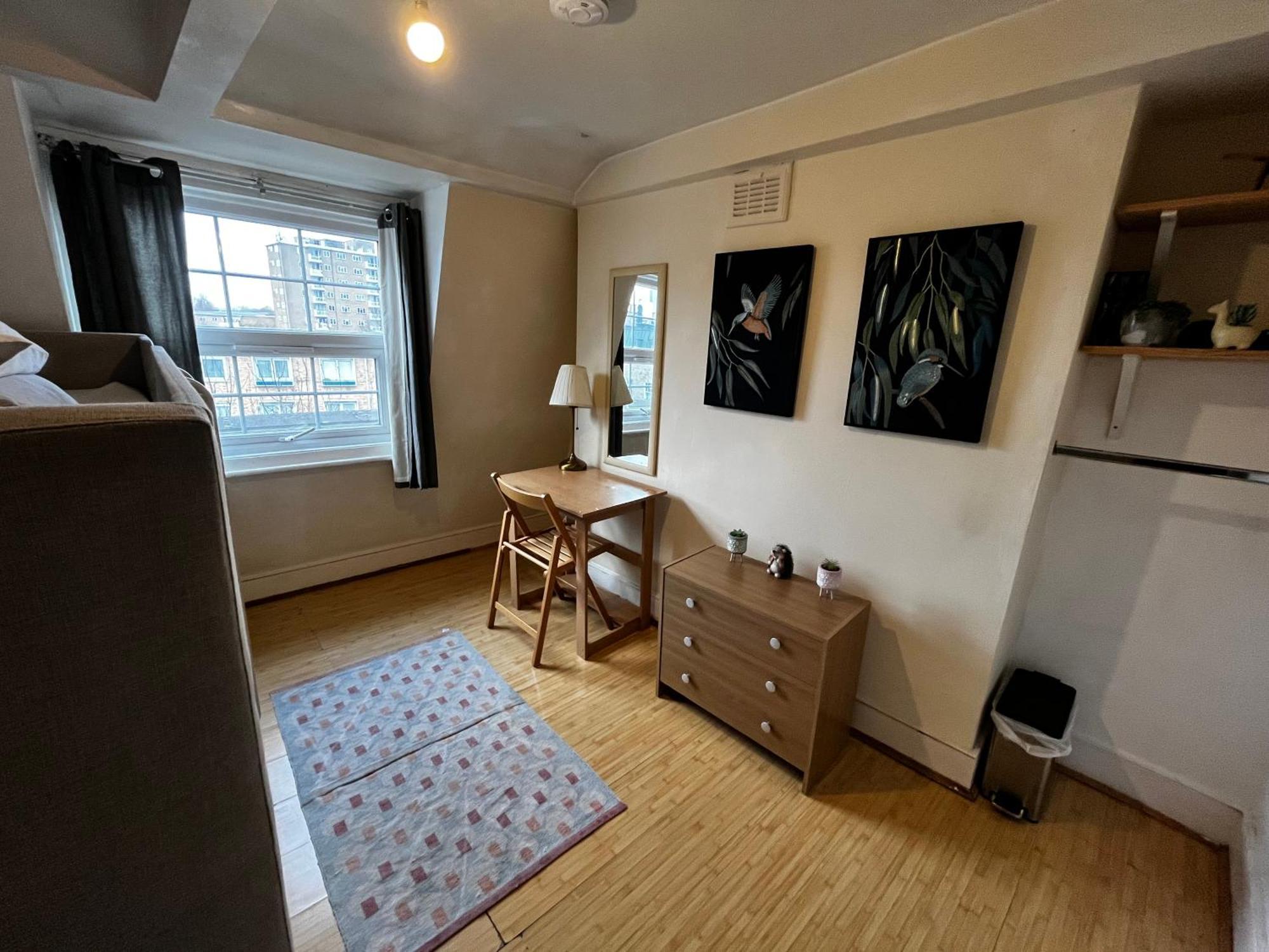 Keysan House 5 Guest house London