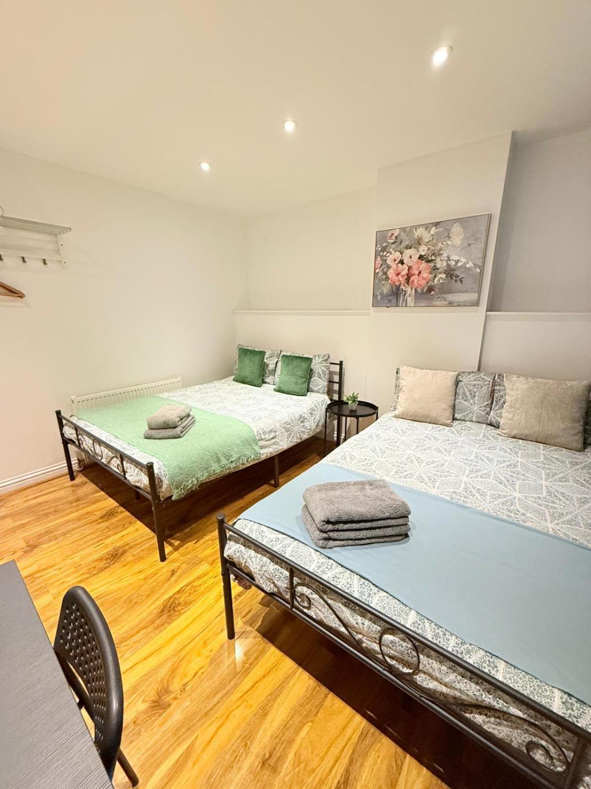 Kensington Guest 98 * London