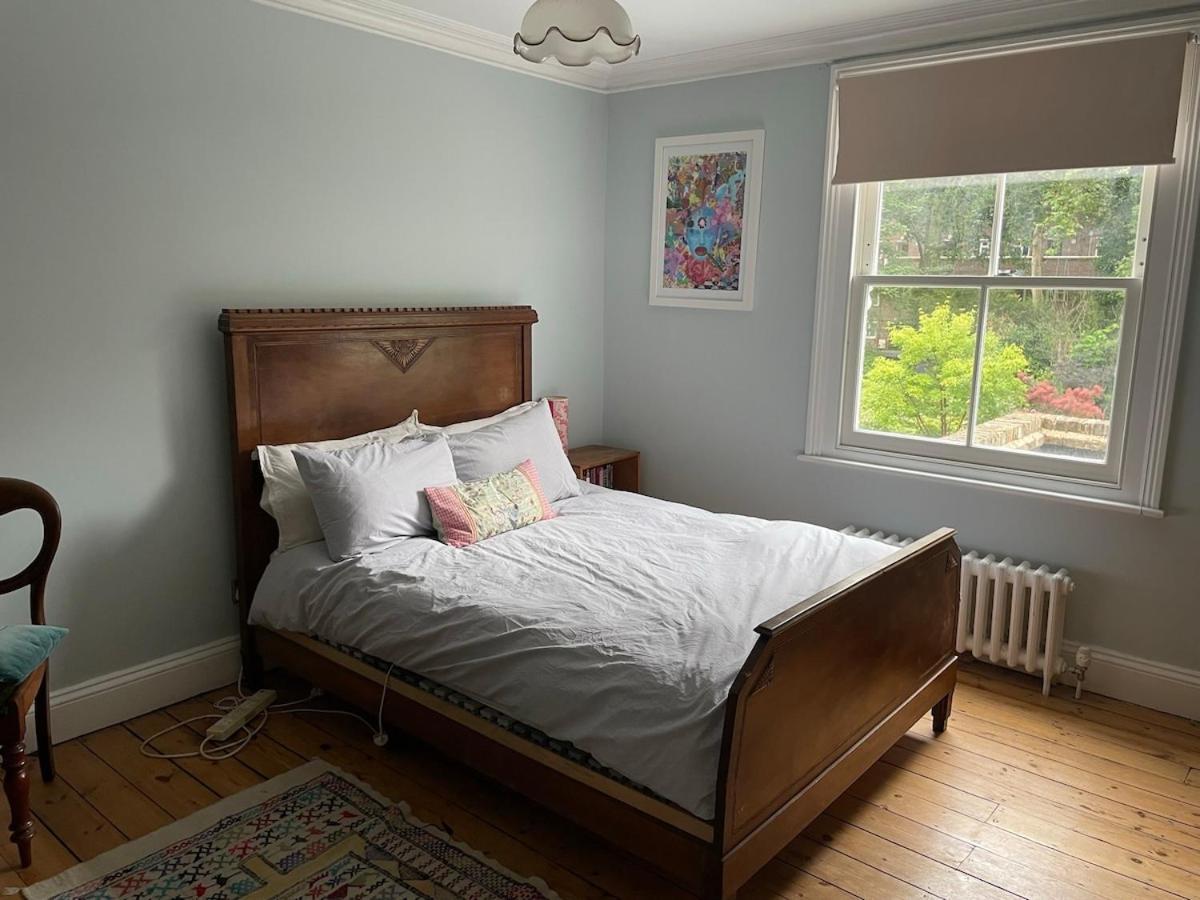 Pousada Large Five Bed Victorian Family House With Large Garden Londres