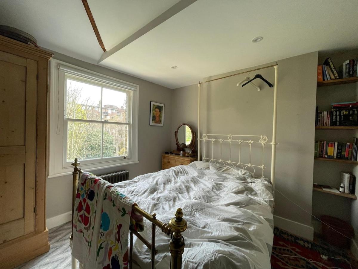 Pousada Large Five Bed Victorian Family House With Large Garden