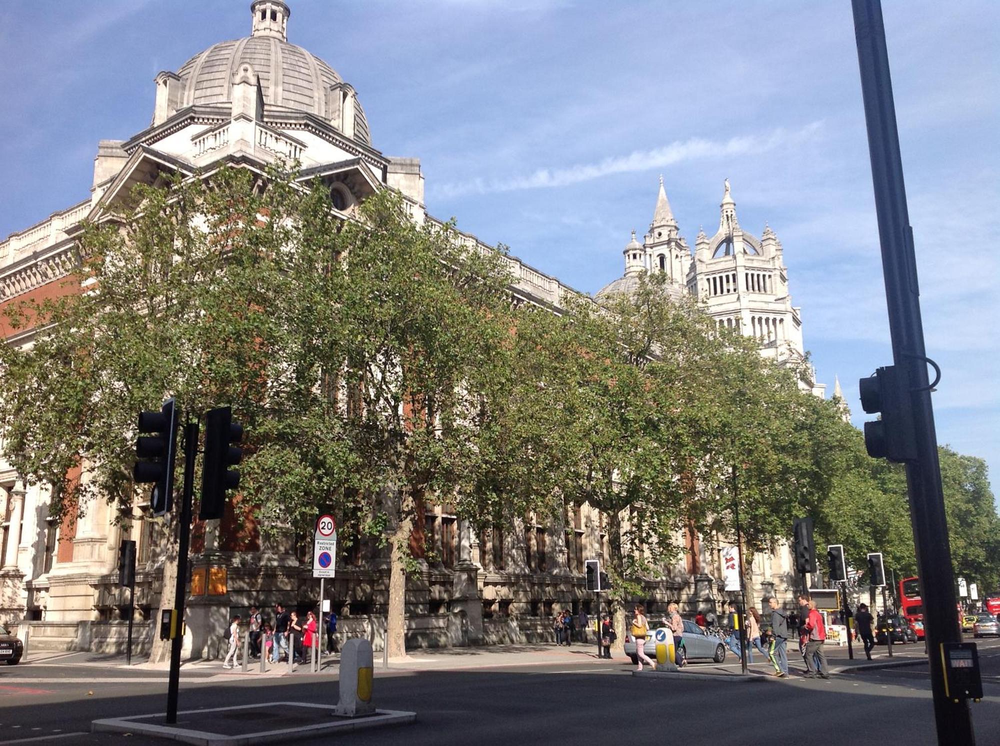 Choice - Knightsbridge - Harrod's * London