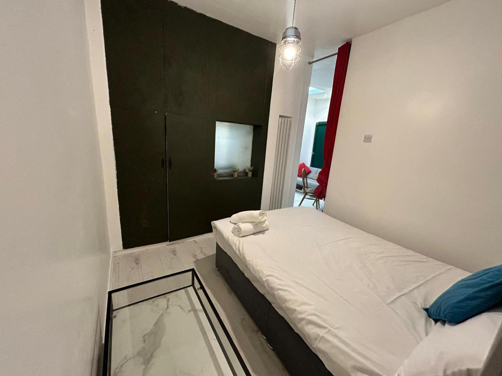2 Bedroom Flat Wembley