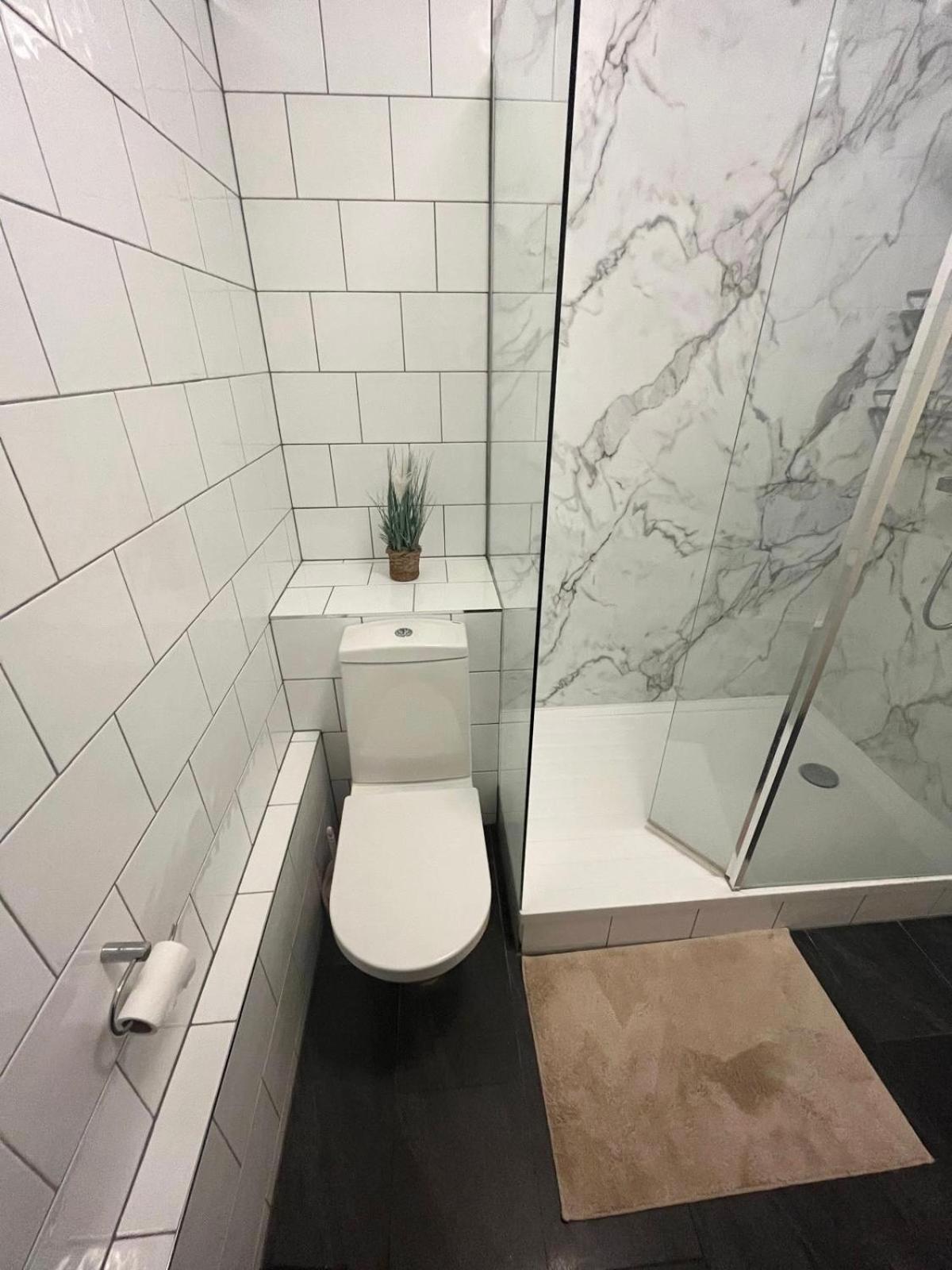 1-bed Garden Retreat, Tottenham Apartment