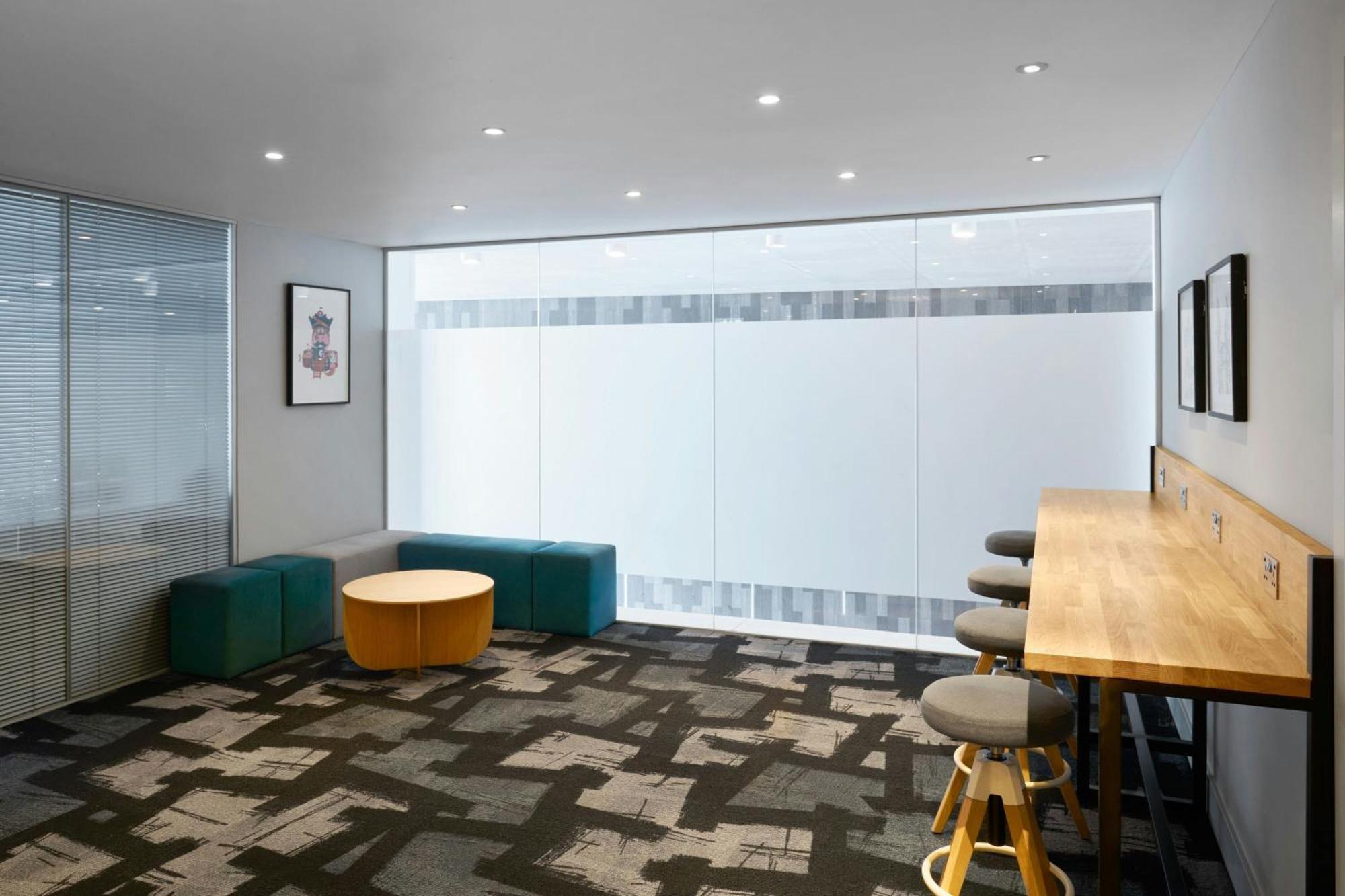 Aloft Excel 4* Londres