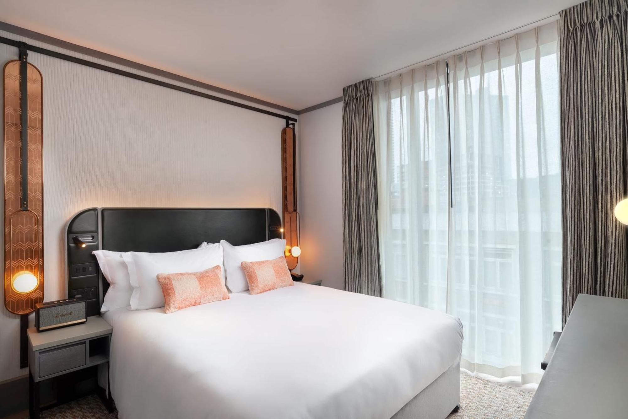 Hart Shoreditch London, Curio Collection By Hilton 4* London
