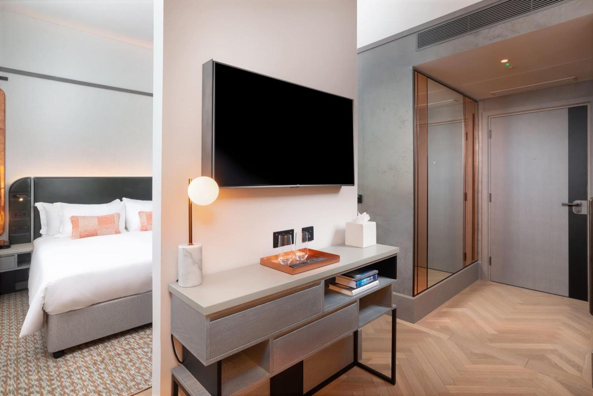 Hotel Hart Shoreditch London, Curio Collection By Hilton