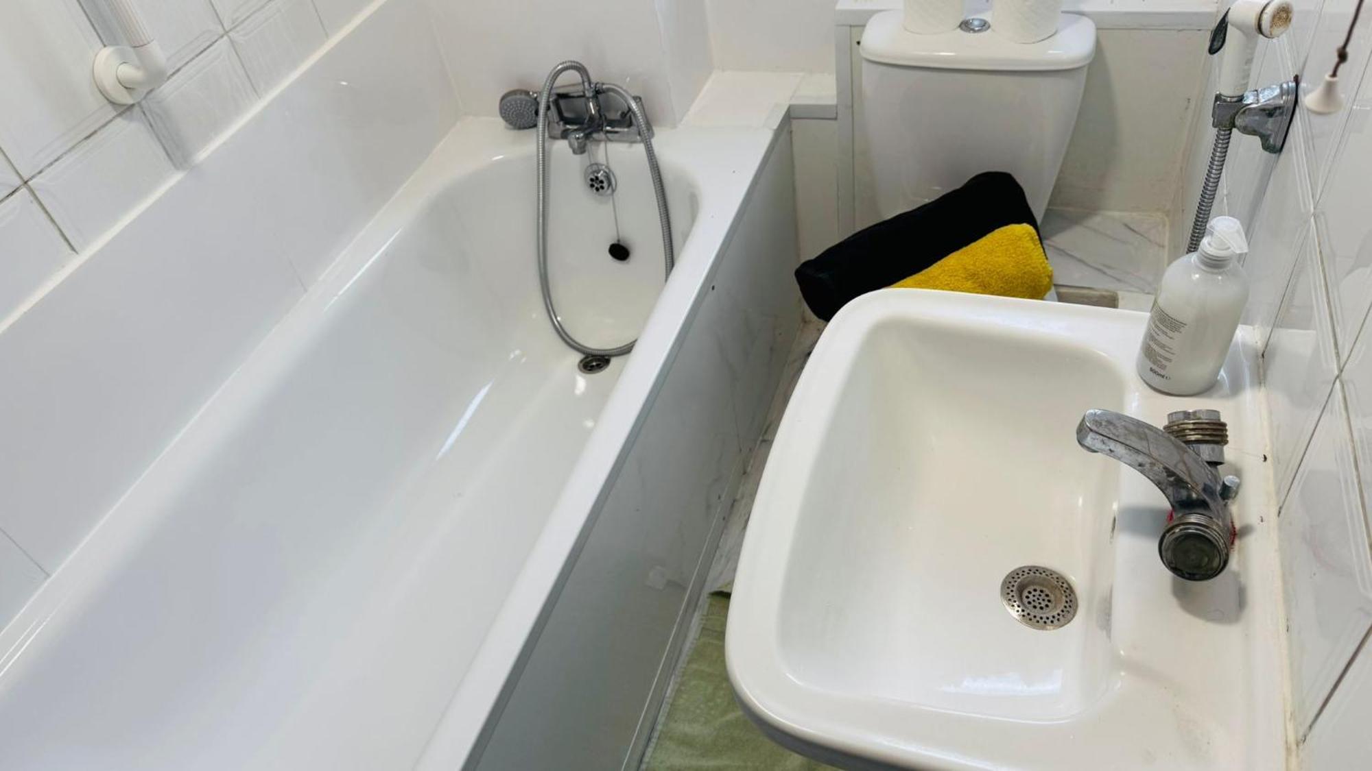 Edgware Road Private Guest house *
