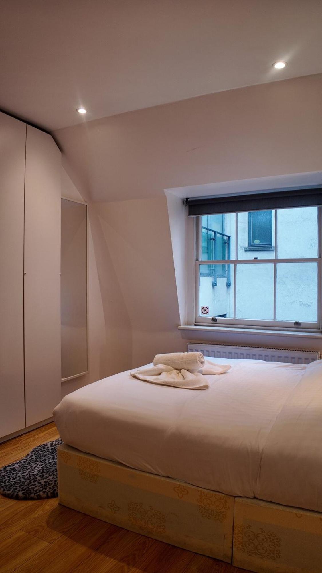 3 Bhk Haymarket Leicester Square Soho Hy04 Apartment *