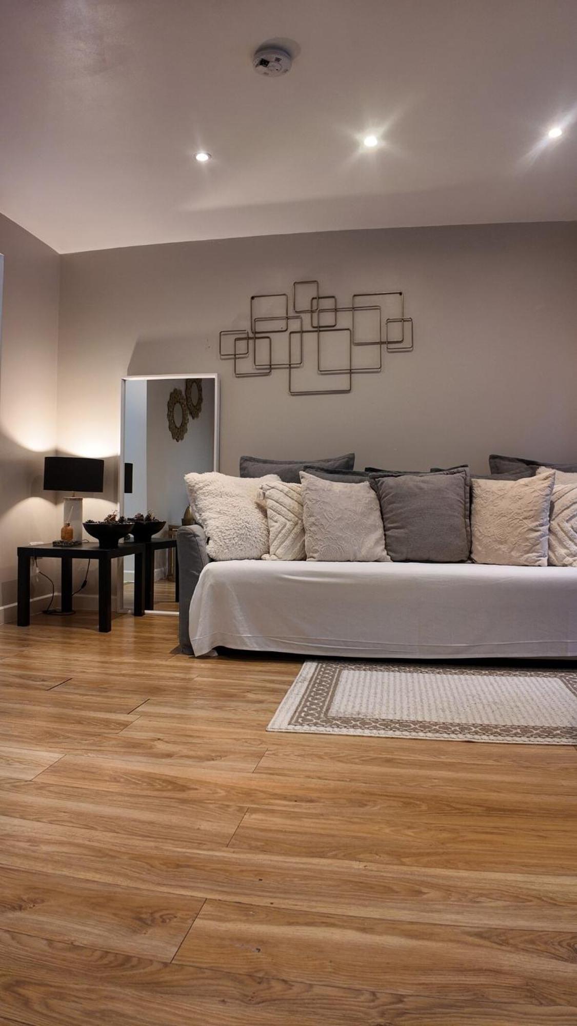 3 Bhk Haymarket Leicester Square Soho Hy04 *