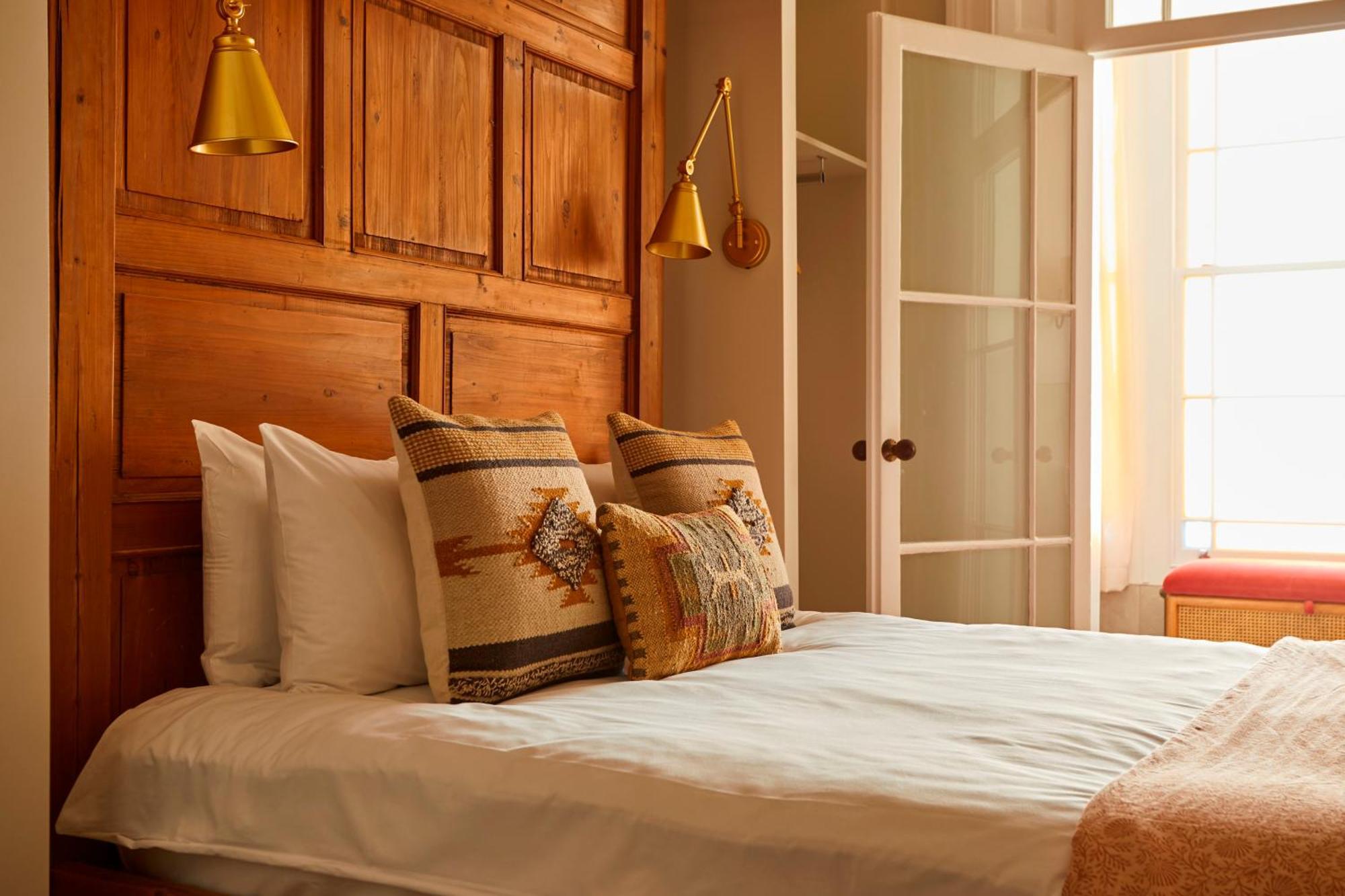 Hotel Georgian House 4*