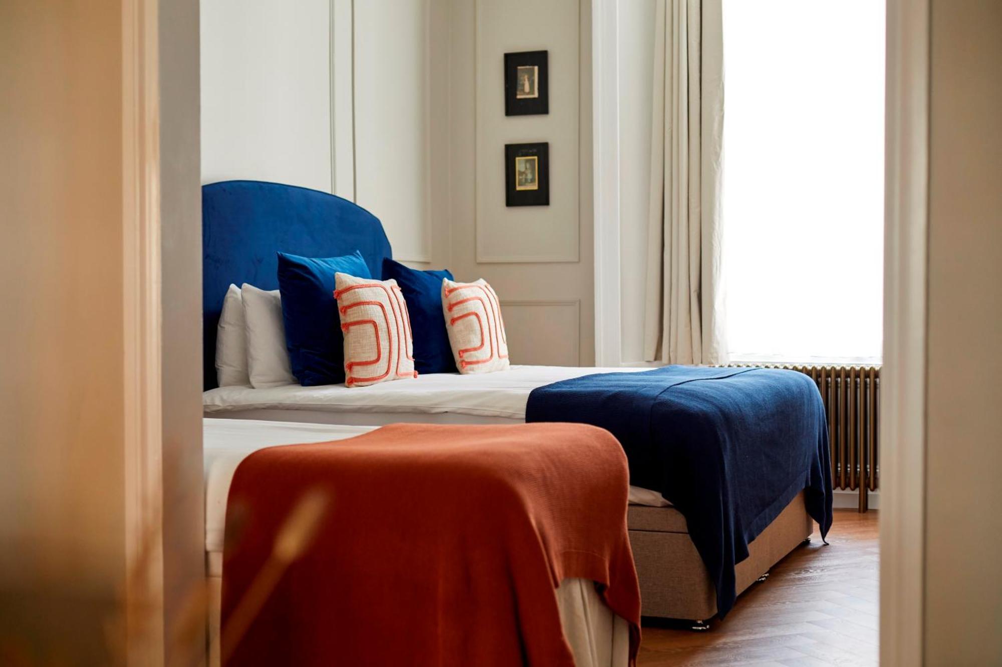 Georgian House Hotel