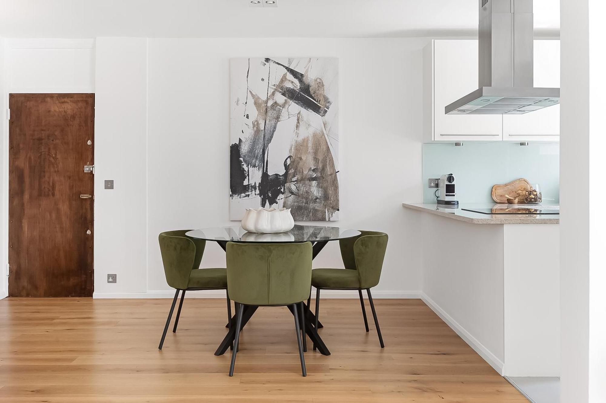 Apartment Notting Hill-opulent Bright Two Bedroom *