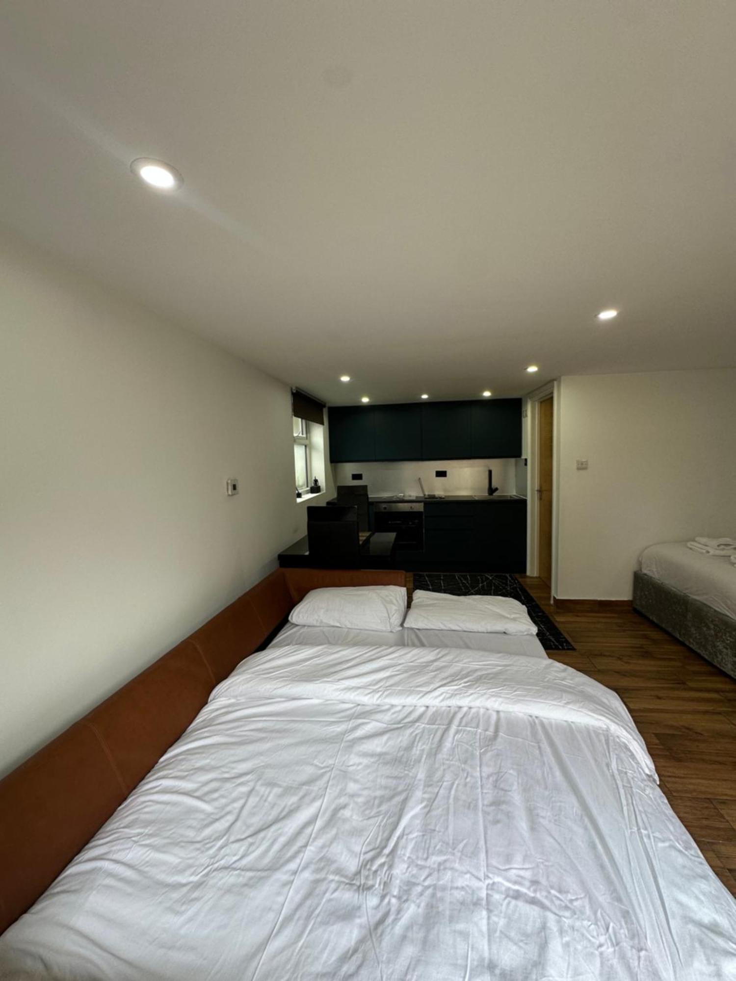 Apartment Studio With Own Garden