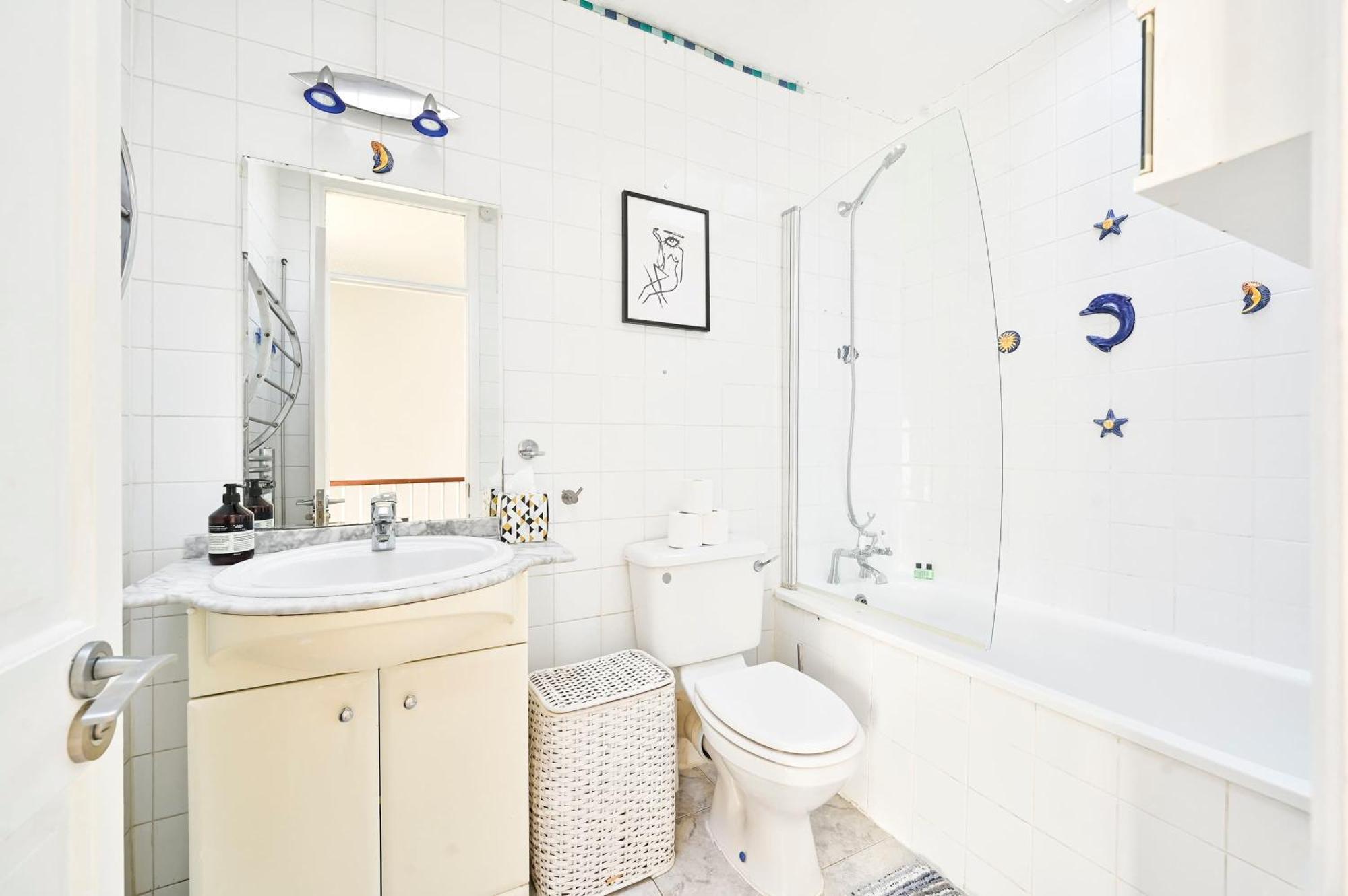 Regents Park Hideout Apartment