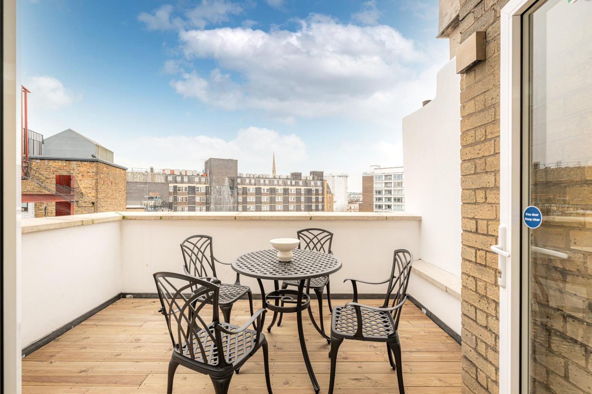 Fountain House Aparthotel London