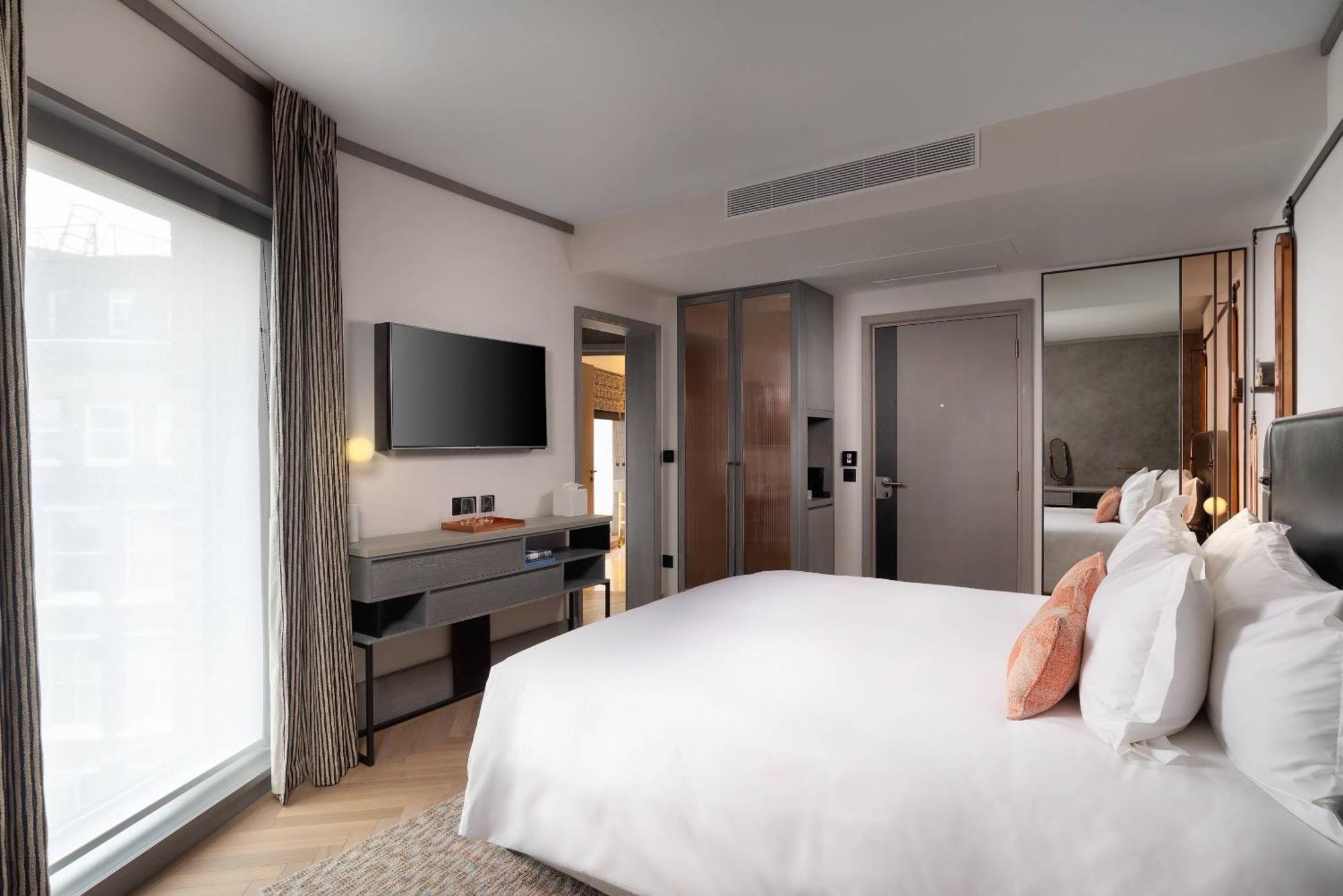 Hotel Hart Shoreditch London, Curio Collection By Hilton London