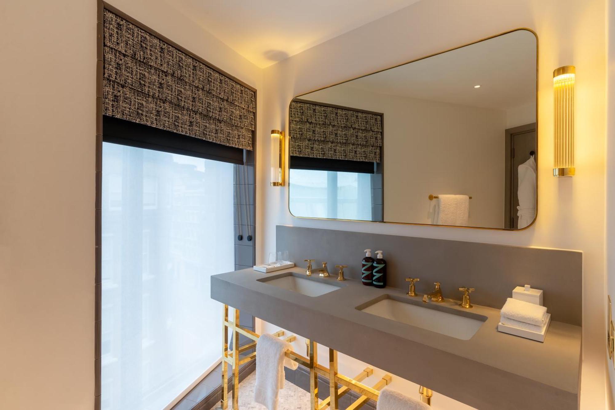 Hart Shoreditch London, Curio Collection By Hilton Hotel 4*