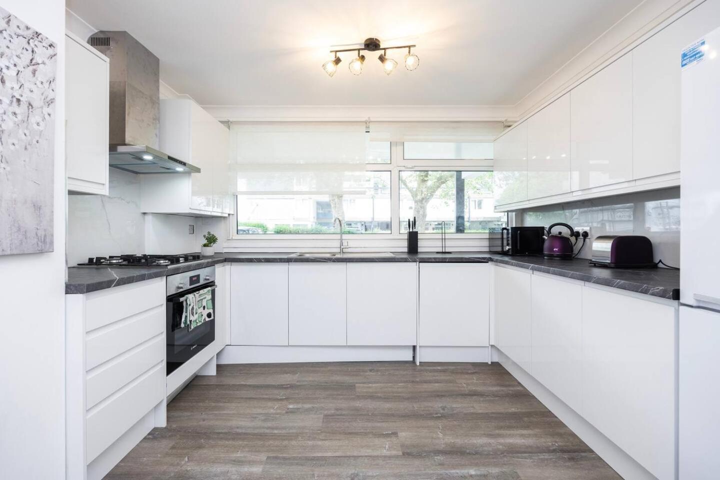 Spacious 2br Gem - Close To Clapham Junction Casa de férias *