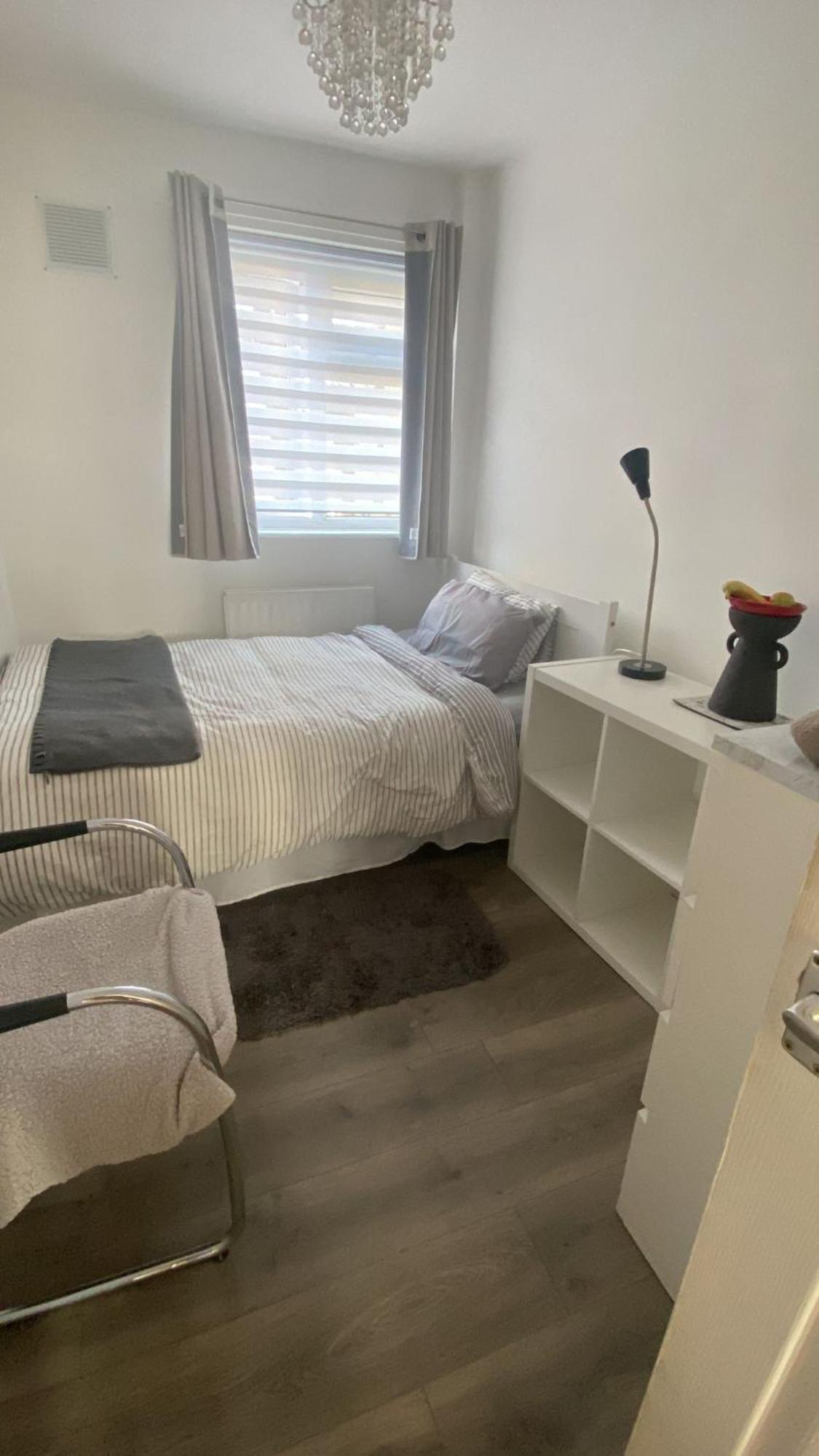Convenient Home-stay London