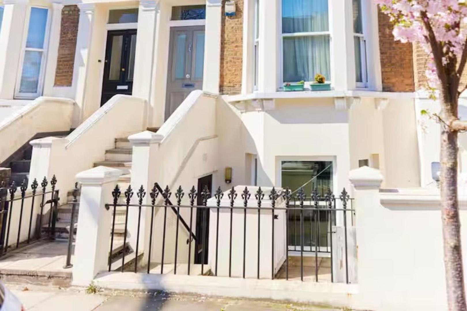 Stylish 3br With Private Patio In Maida Vale * London