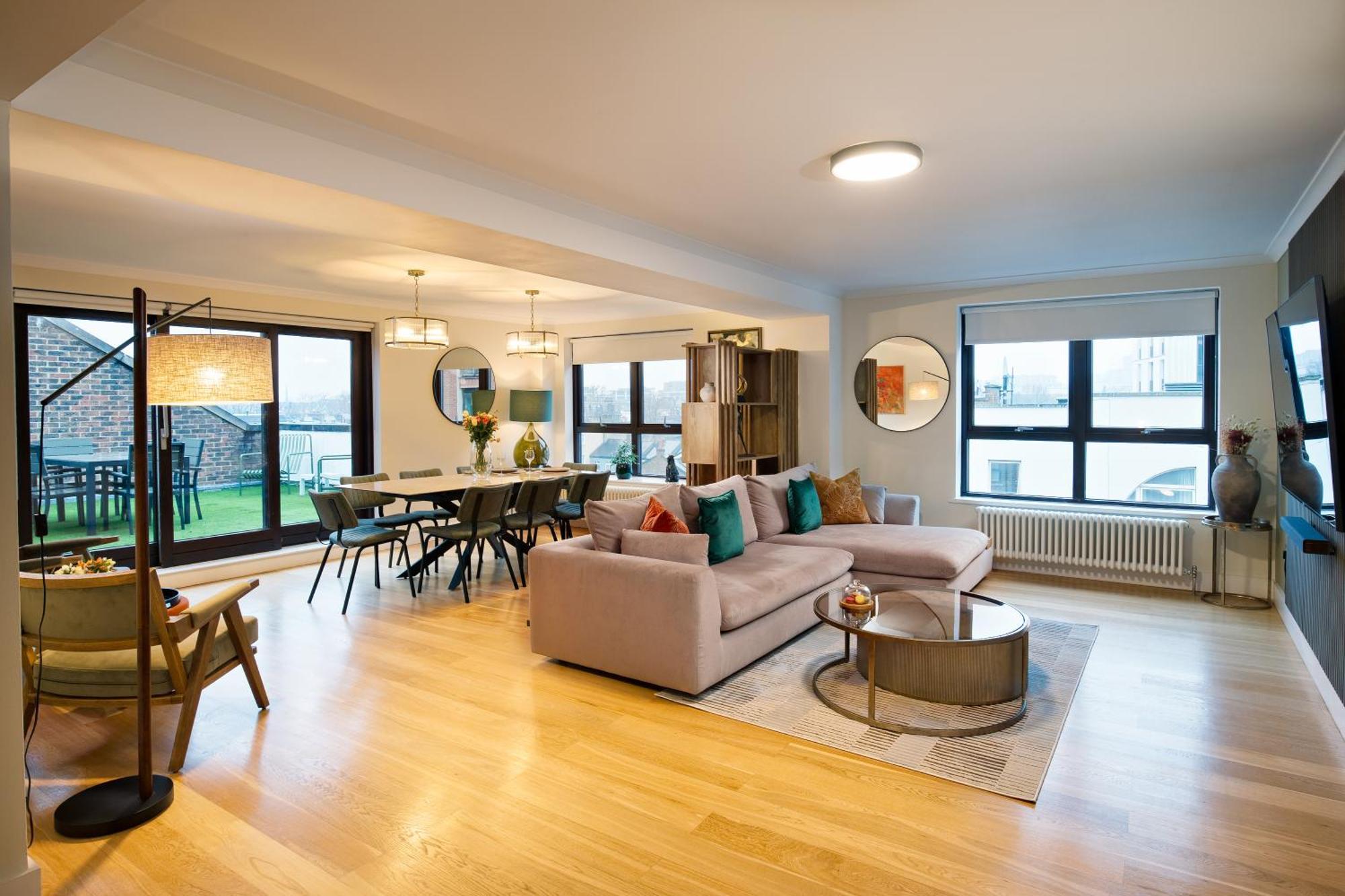 Monarch House - Serviced - Kensington London