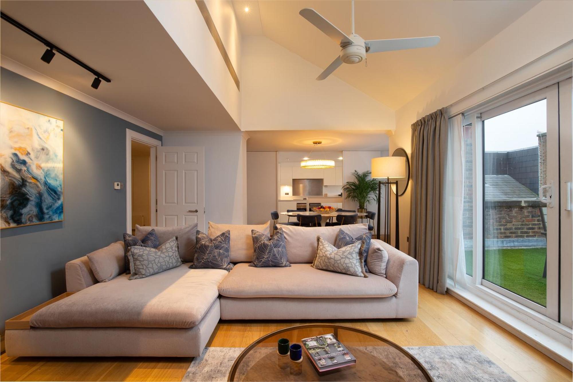 Apartment Monarch House - Serviced - Kensington London