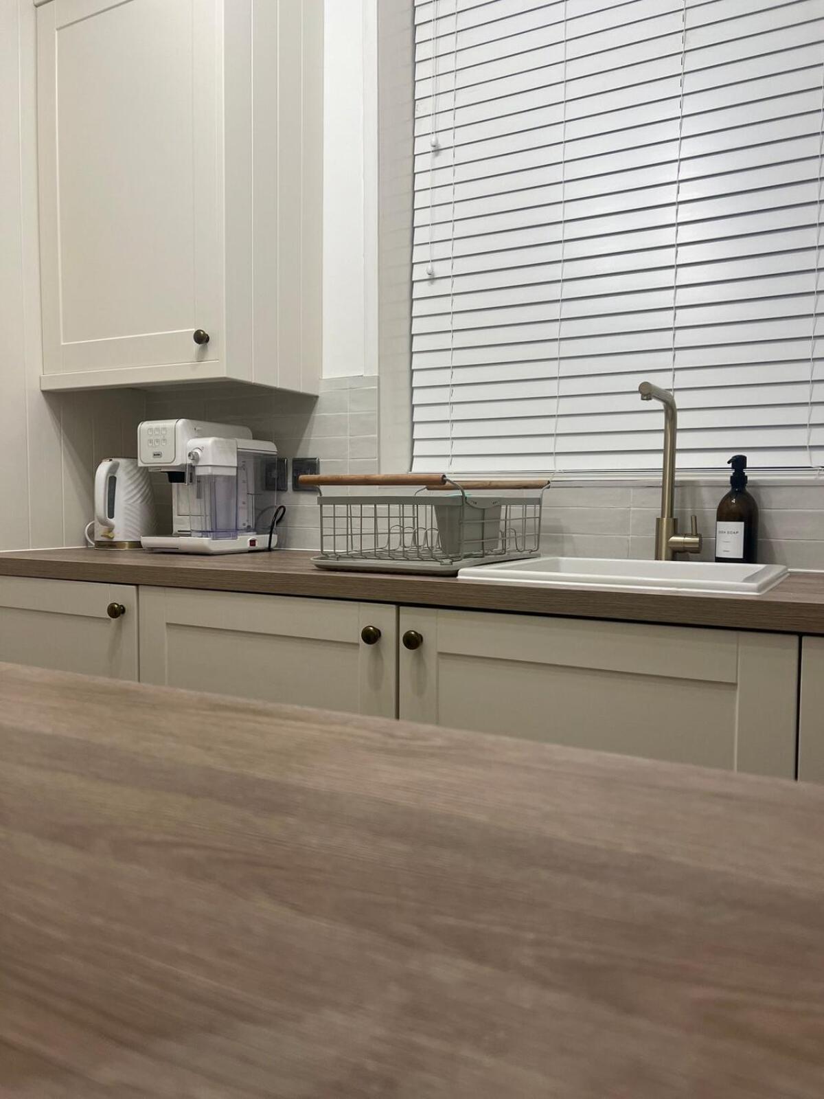 Cosy One Bedroom Flat In Newcross London