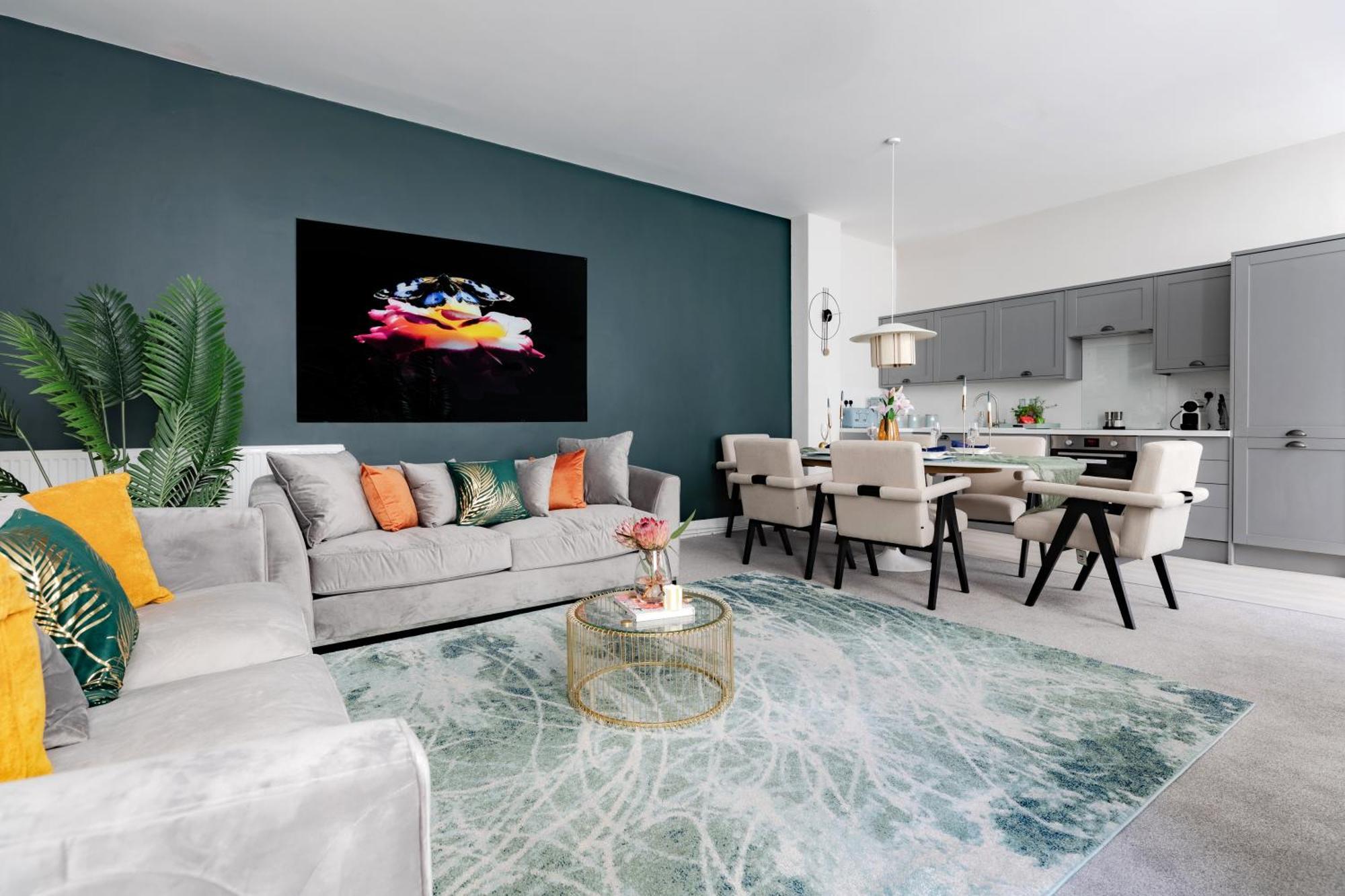 Apartment Off Oxford Circus! Large Unique Artist's Family And Friends
