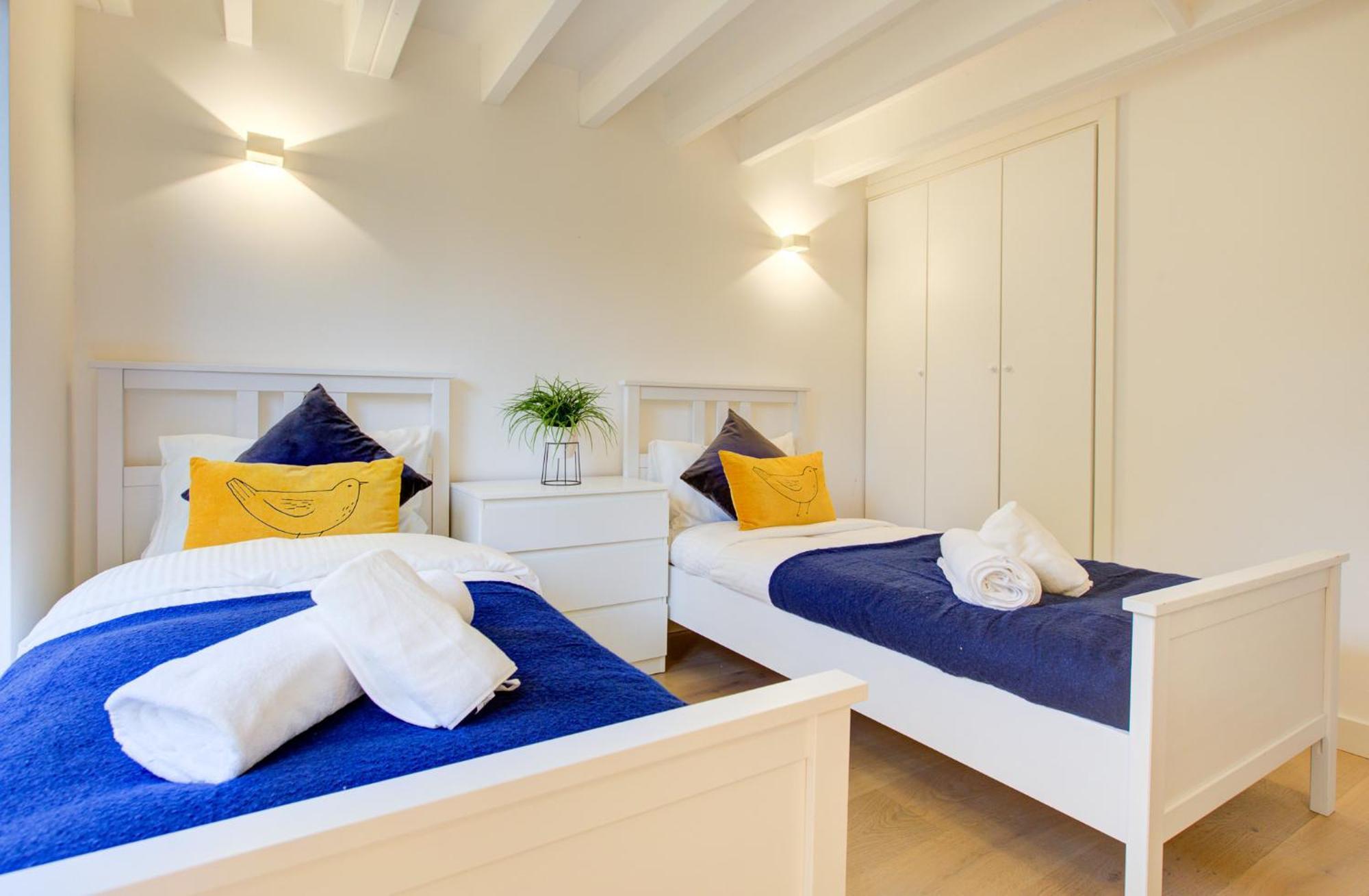 Neoteric Wimbledon Village Holiday home