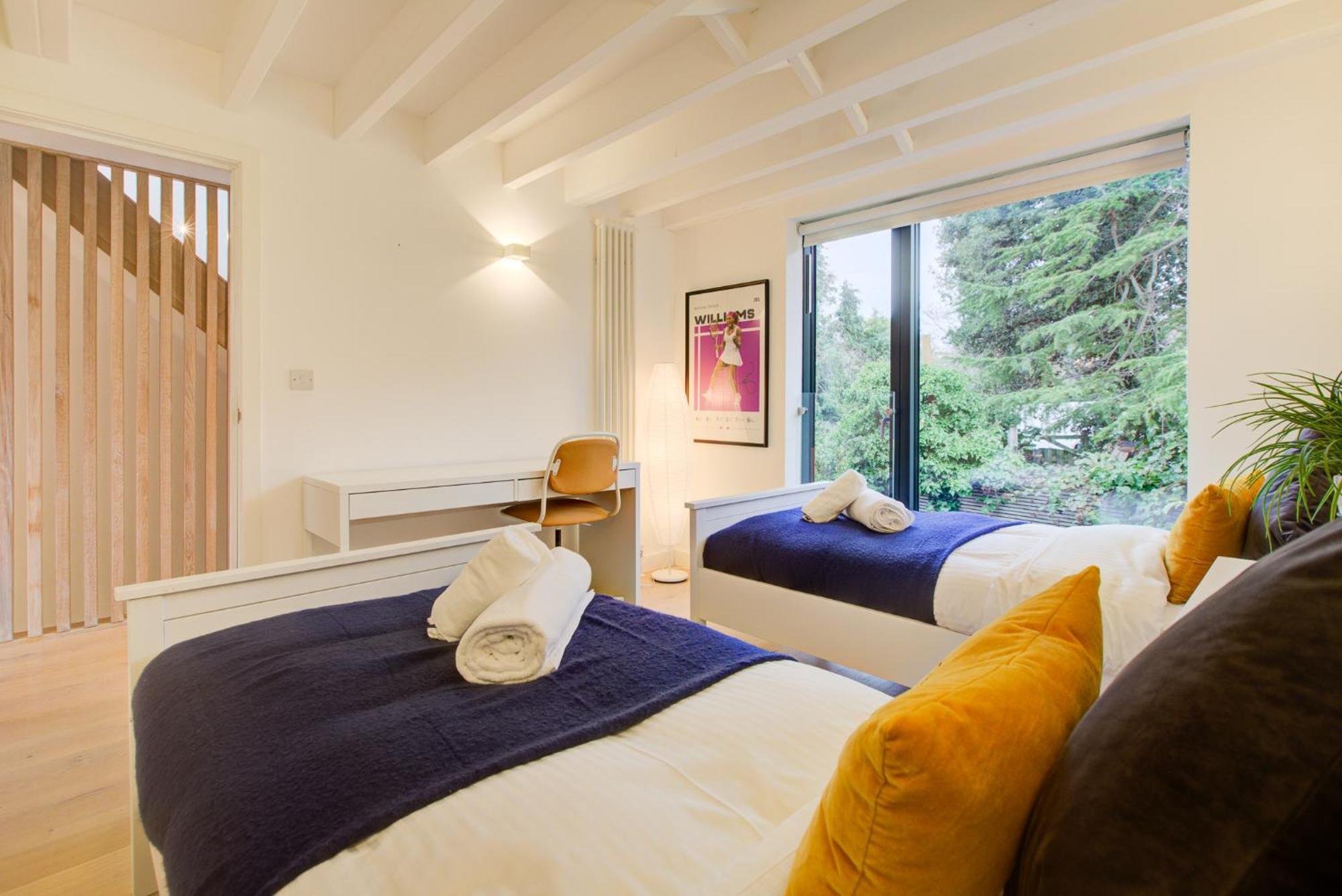 Holiday home Neoteric Wimbledon Village London