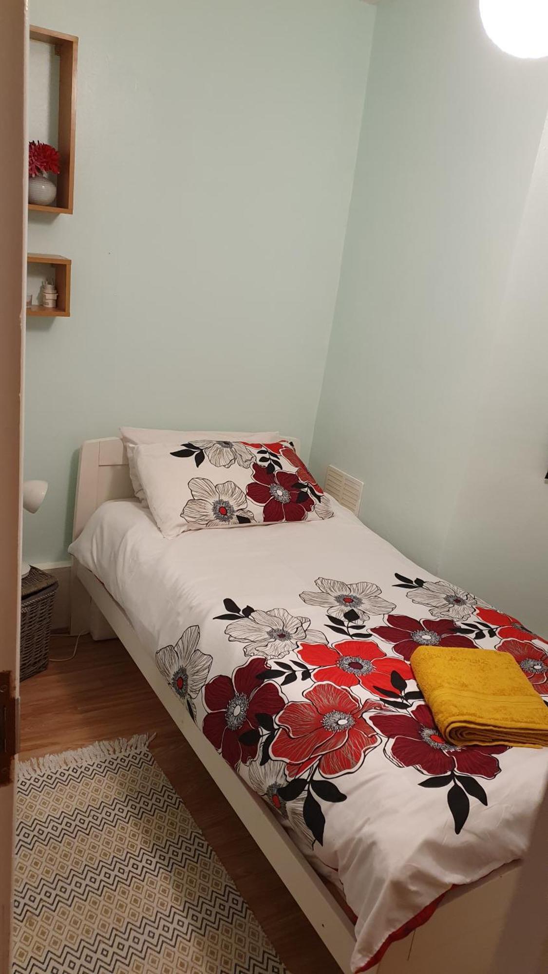 Guest house Private Single Guest Sleep *