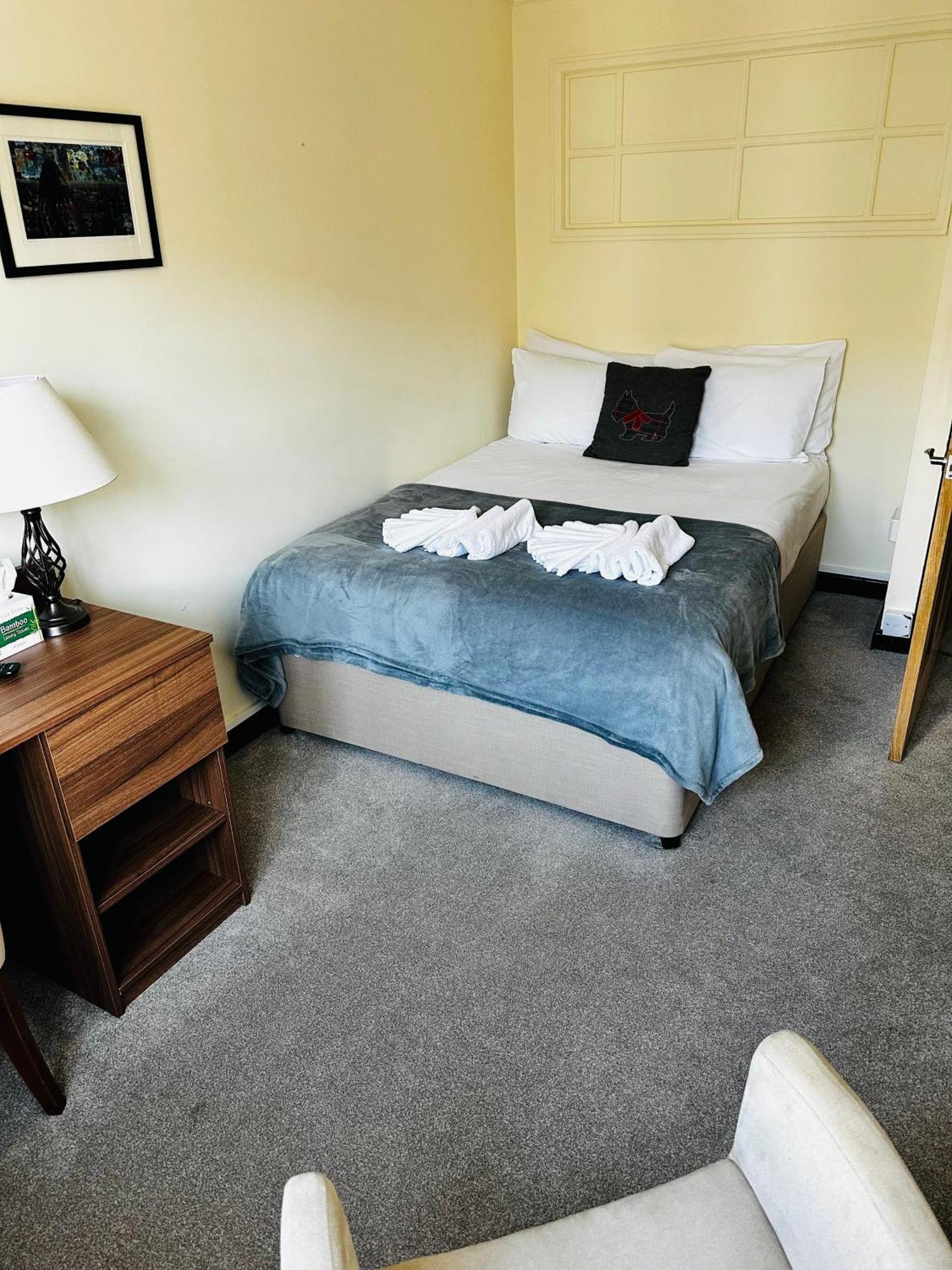 Vincent House Bed & Breakfast London