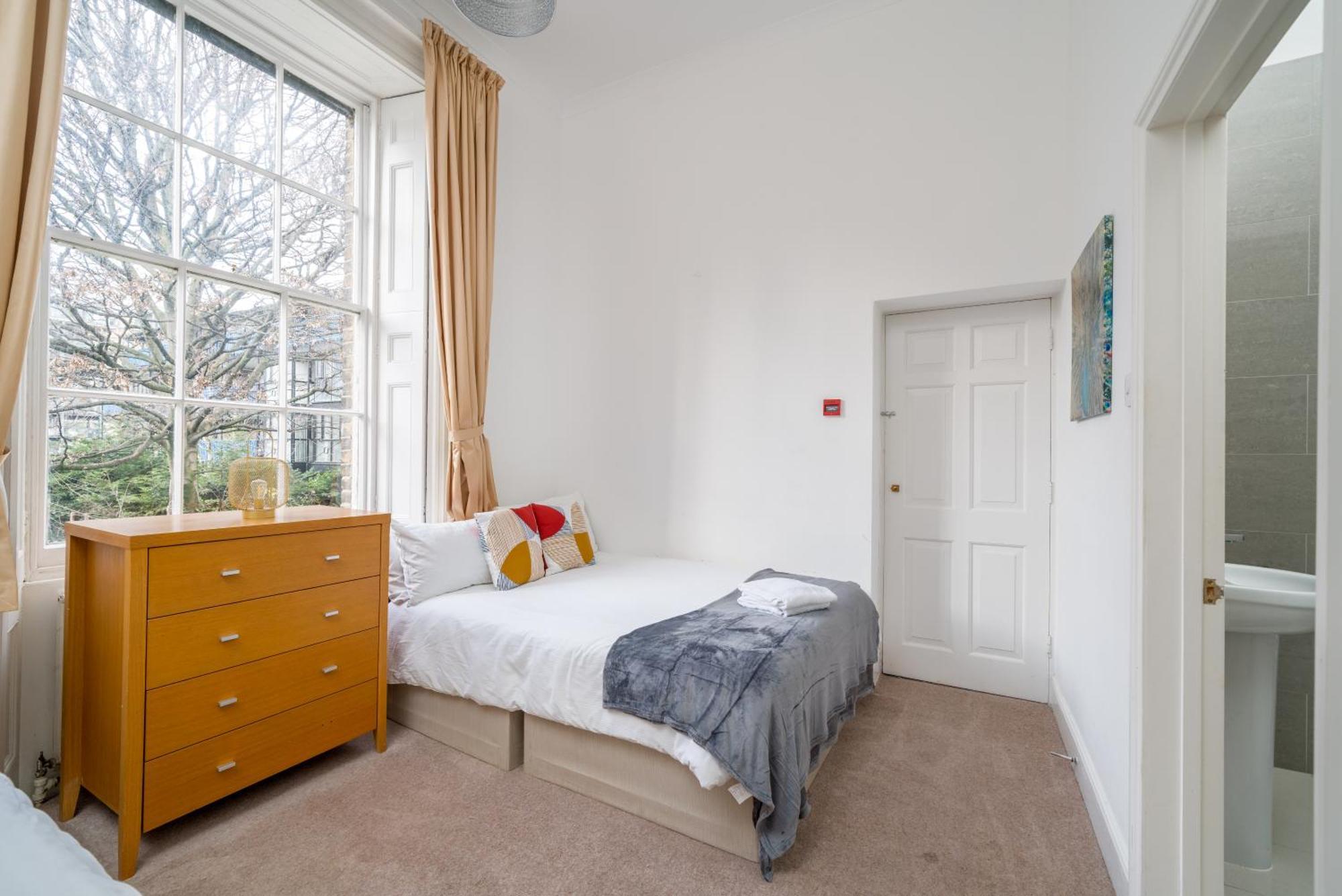 Apartment Comfort And Space In Canary Wharf With Easy Access To Excel, O2 Arena And Airport London