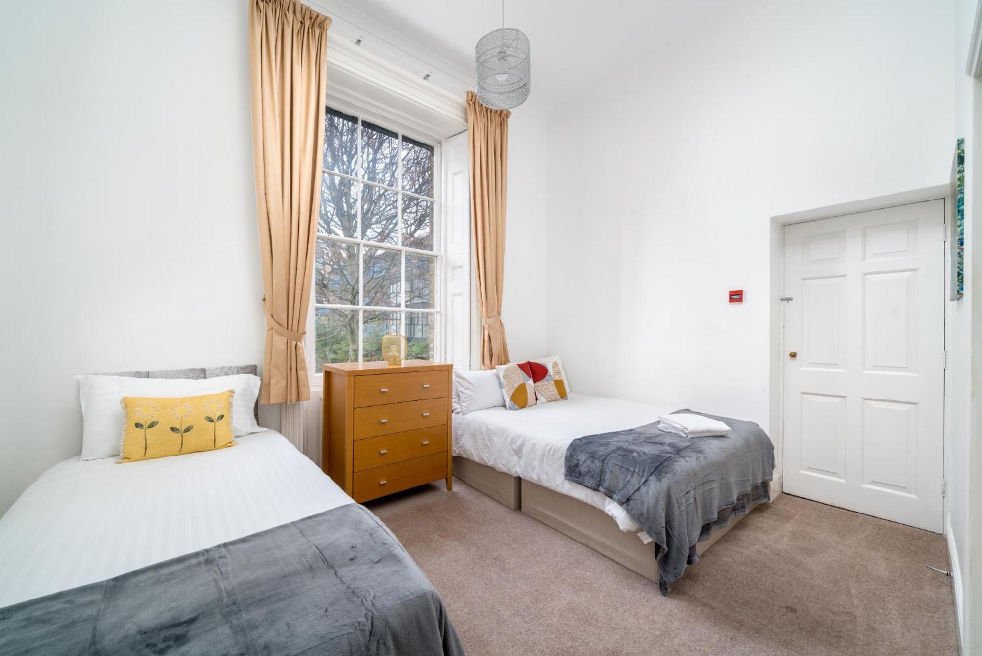 Comfort And Space In Canary Wharf With Easy Access To Excel, O2 Arena And Airport Apartment London