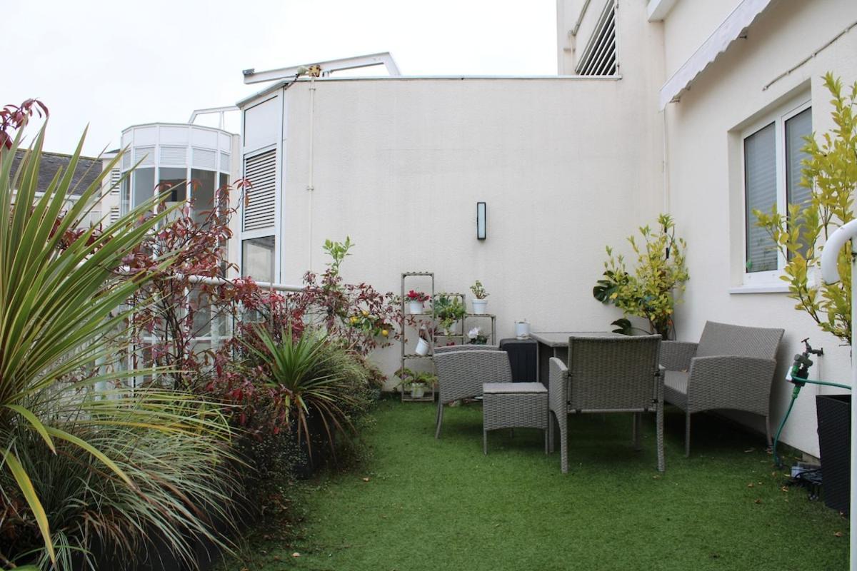 Apartment Penthouse With Garden In Chealsea