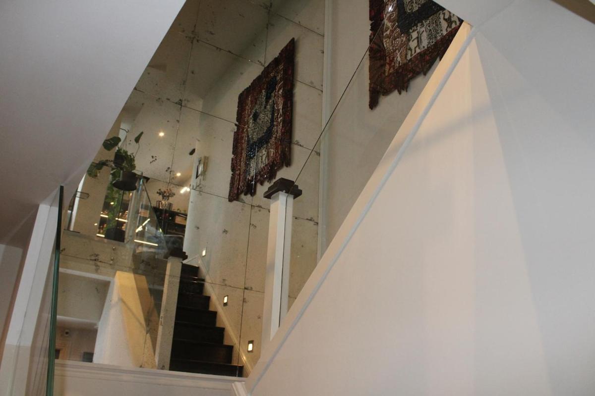 Penthouse With Garden In Chealsea Apartment *
